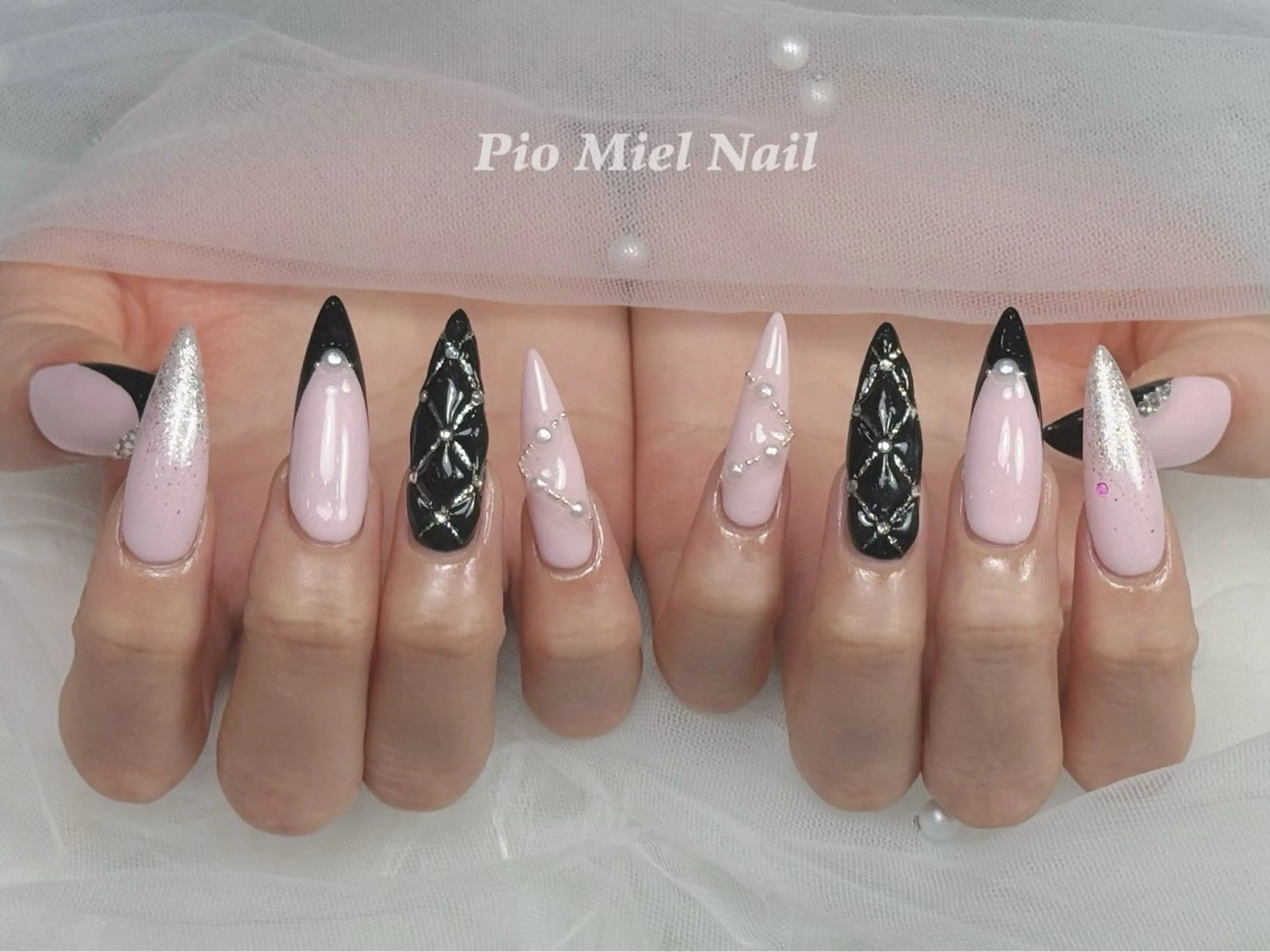 ネイル ハンドネイル HANA 長さだしのネイルデザイン