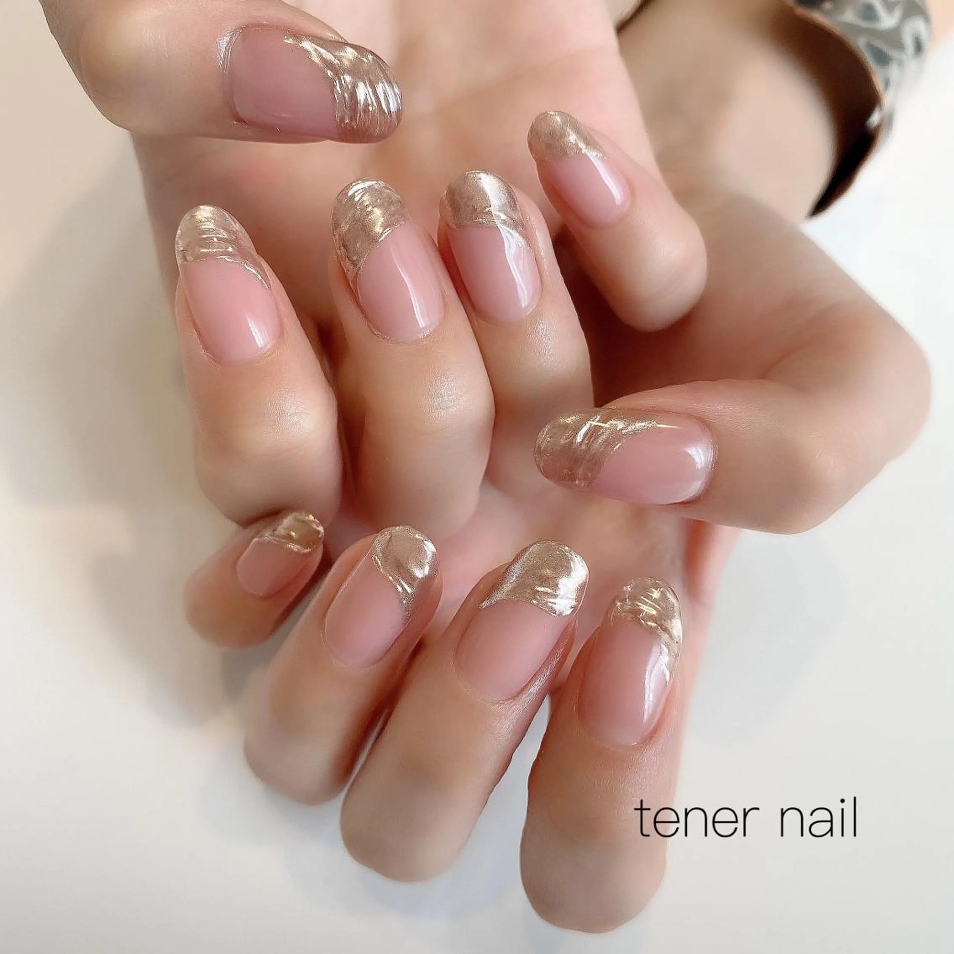 ネイル フレンチネイル ゴールド ミラーネイル tener  nail  テネルネイル所属・テネルネイル tener nailのネイルデザイン