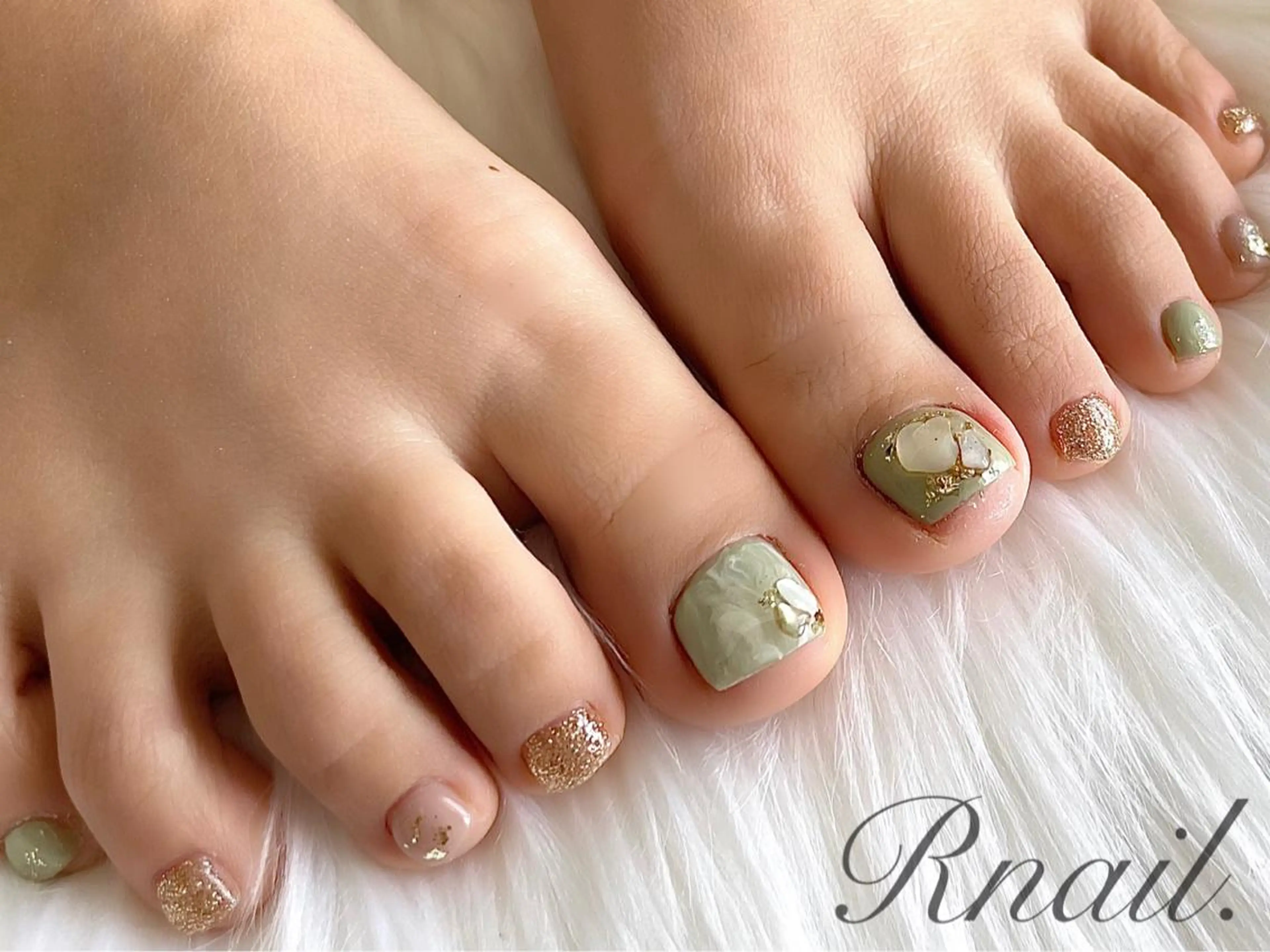 ネイル フットネイル R nail.のネイルデザイン