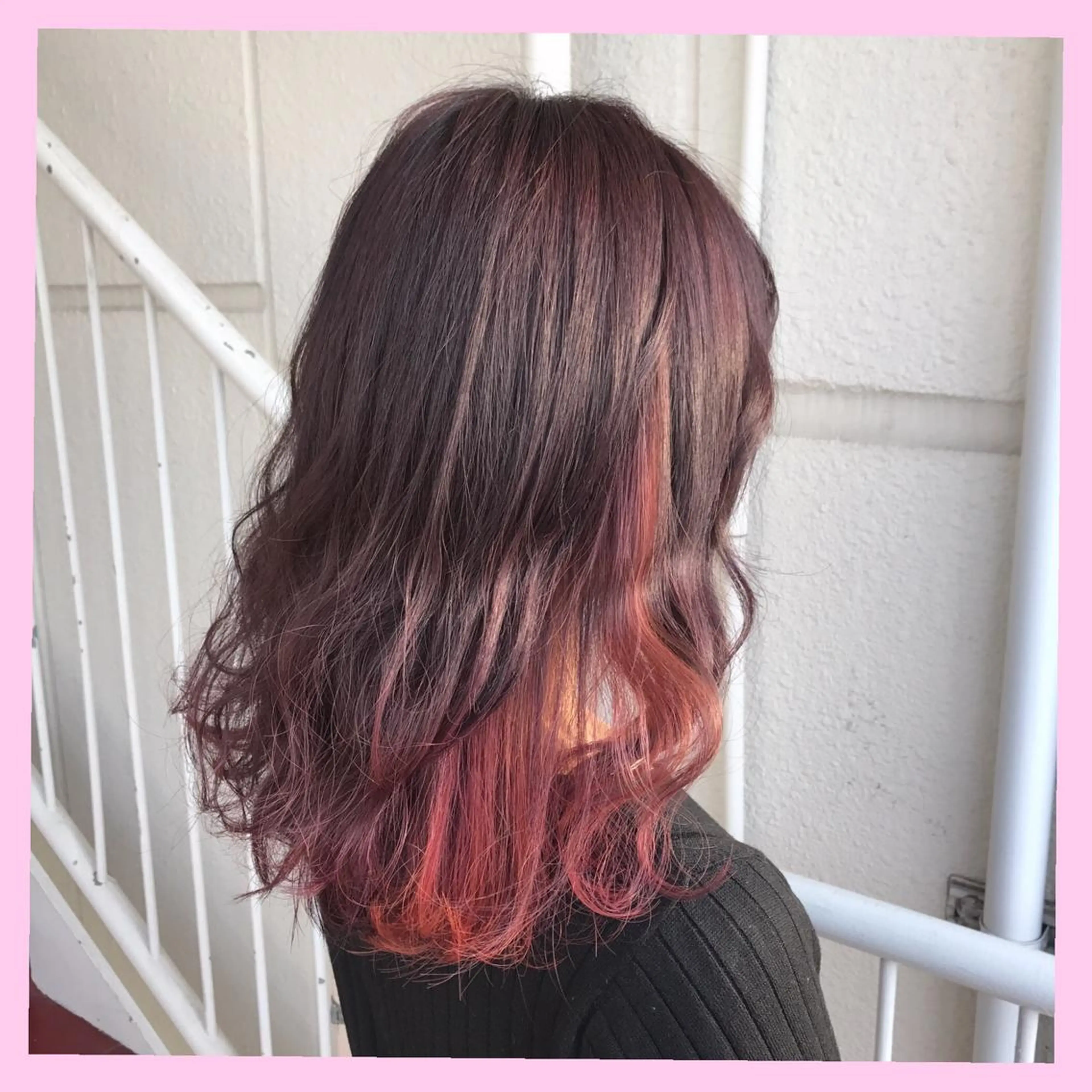 ロング カラー SHIN/レイヤー カット×クロスパーマのヘアスタイル