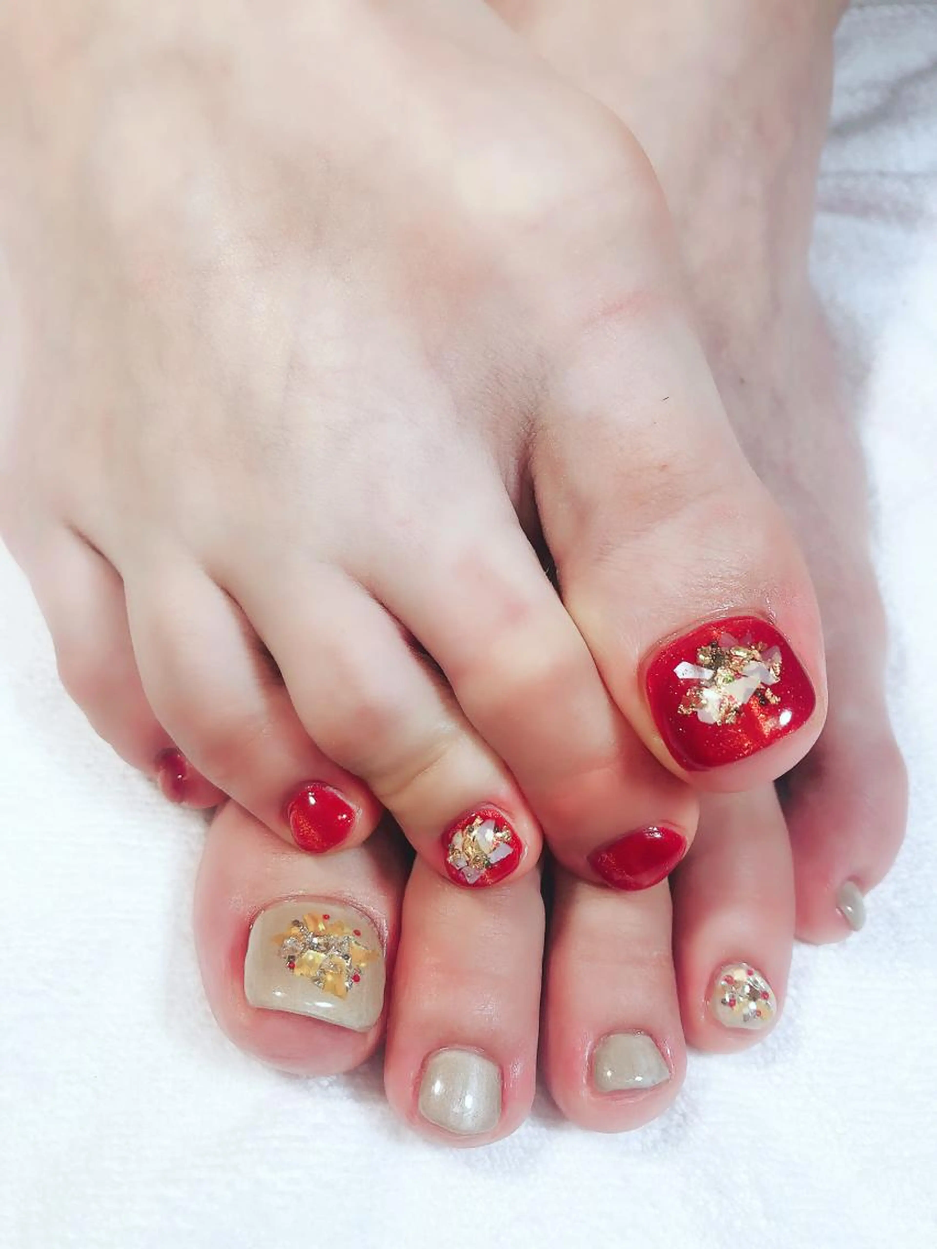 フットデザインコース4週以内オフ無料、 4週以上550、他店1100ハードジェルとスカルプオフ別途☆12880→7480の写真