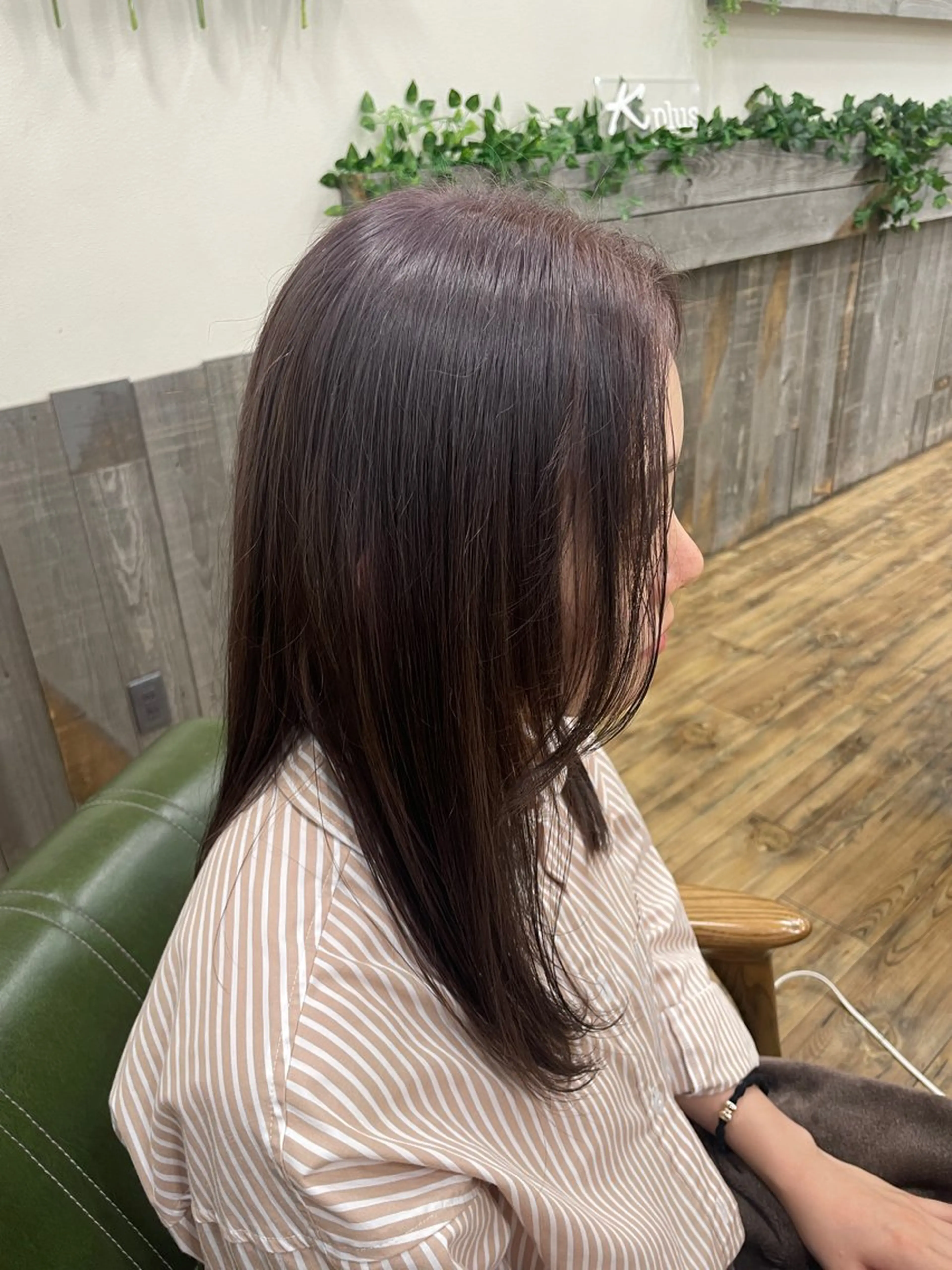 セミロング カラー ✨3ヶ月後にデビュー する🎨みのり💯のヘアスタイル