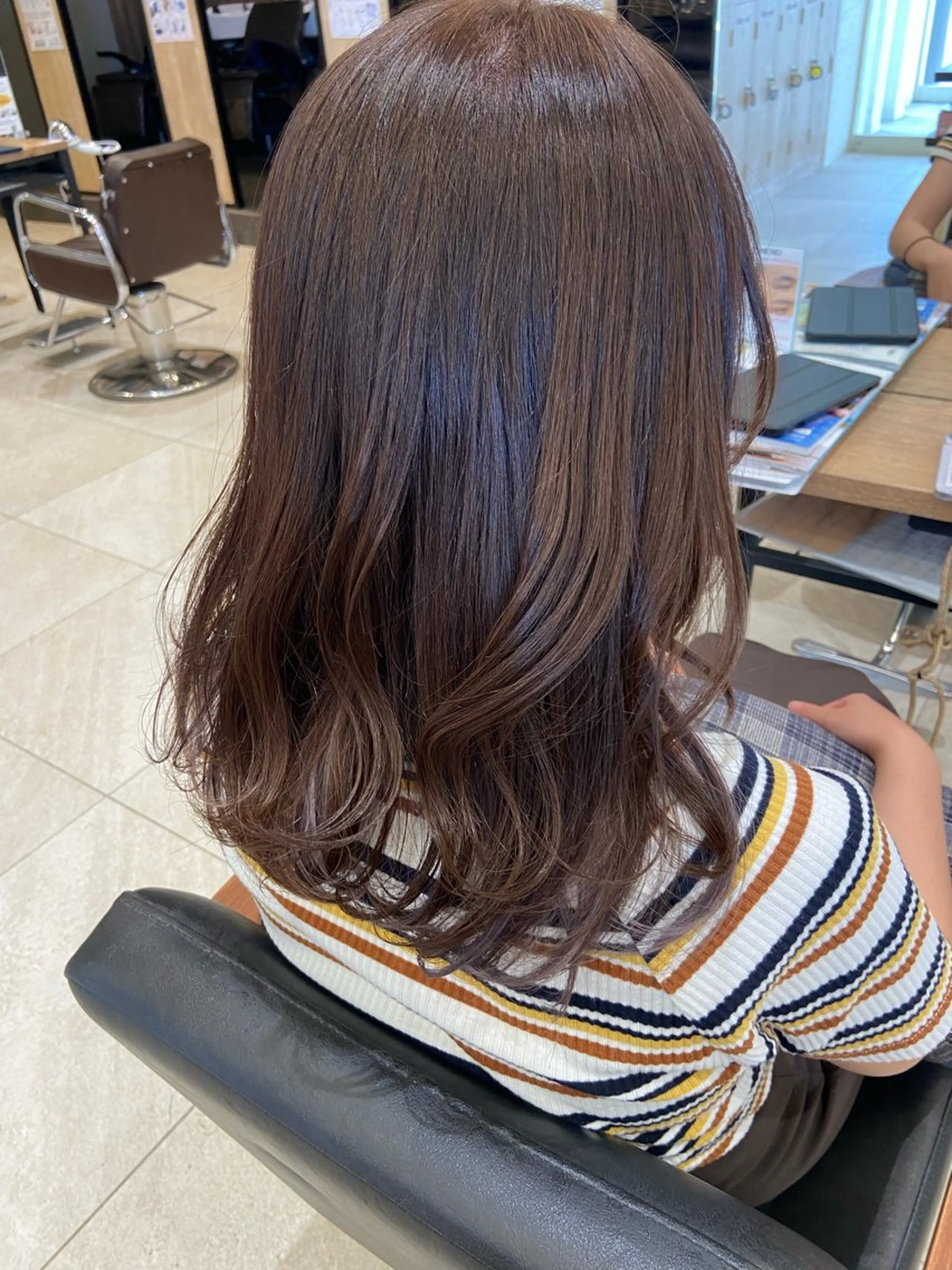 ロング 横田 まおのヘアスタイル