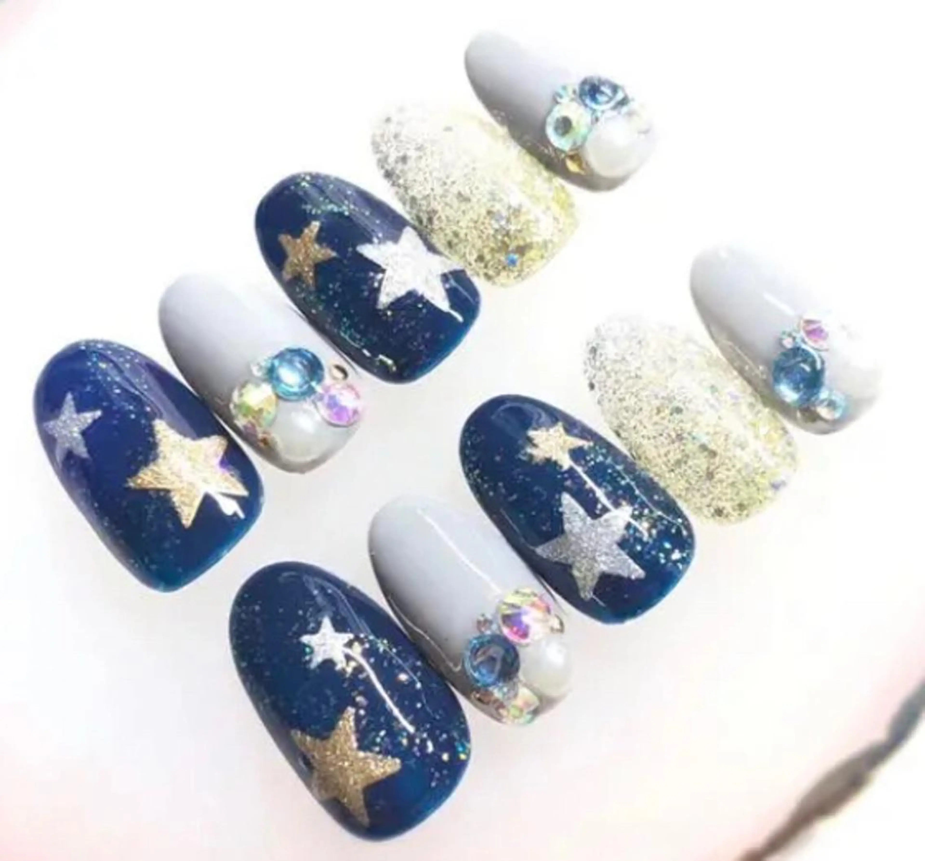 ネイル ハンドネイル ゲン レイカのネイルデザイン