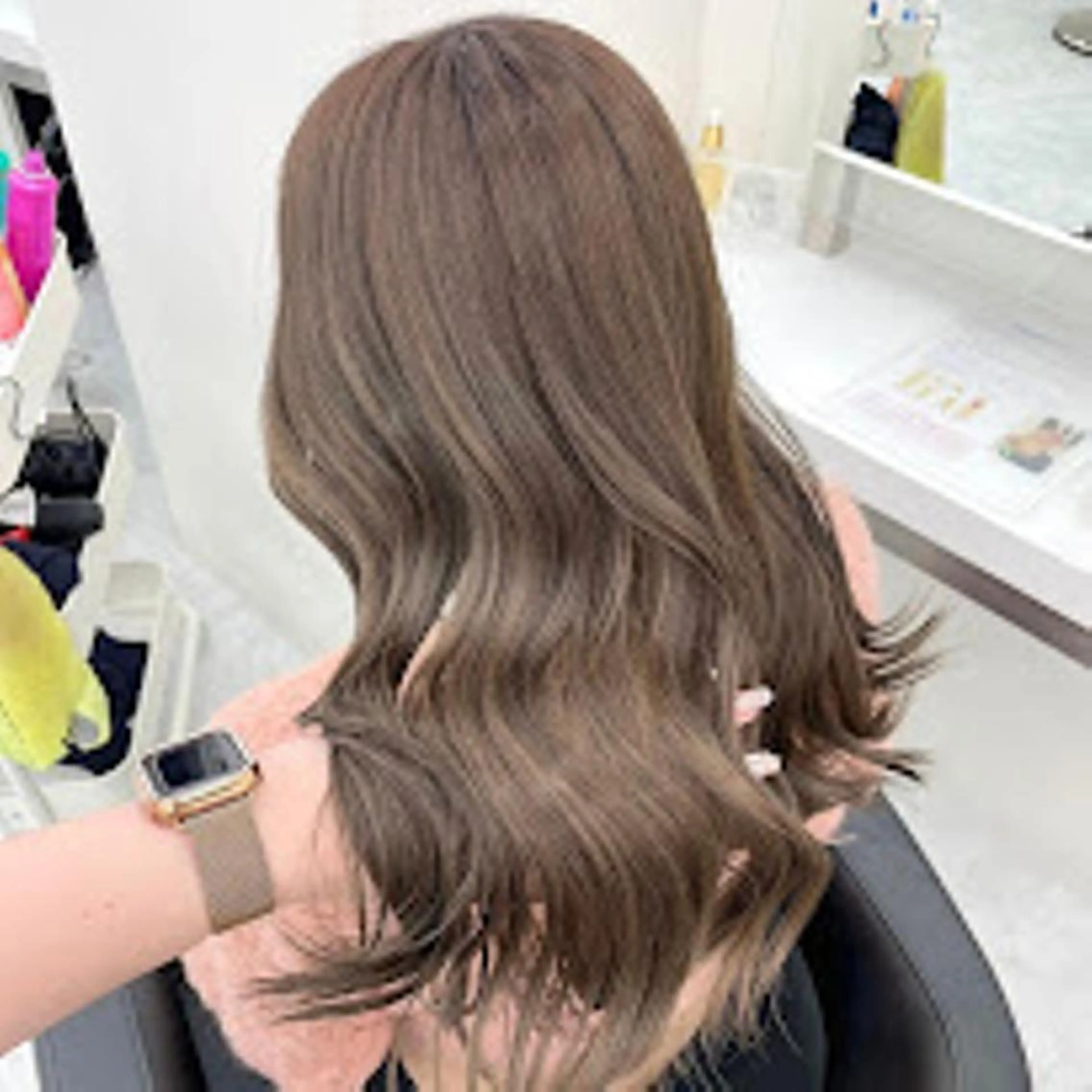 カラー official TUNE銀座🪞🪽のヘアスタイル