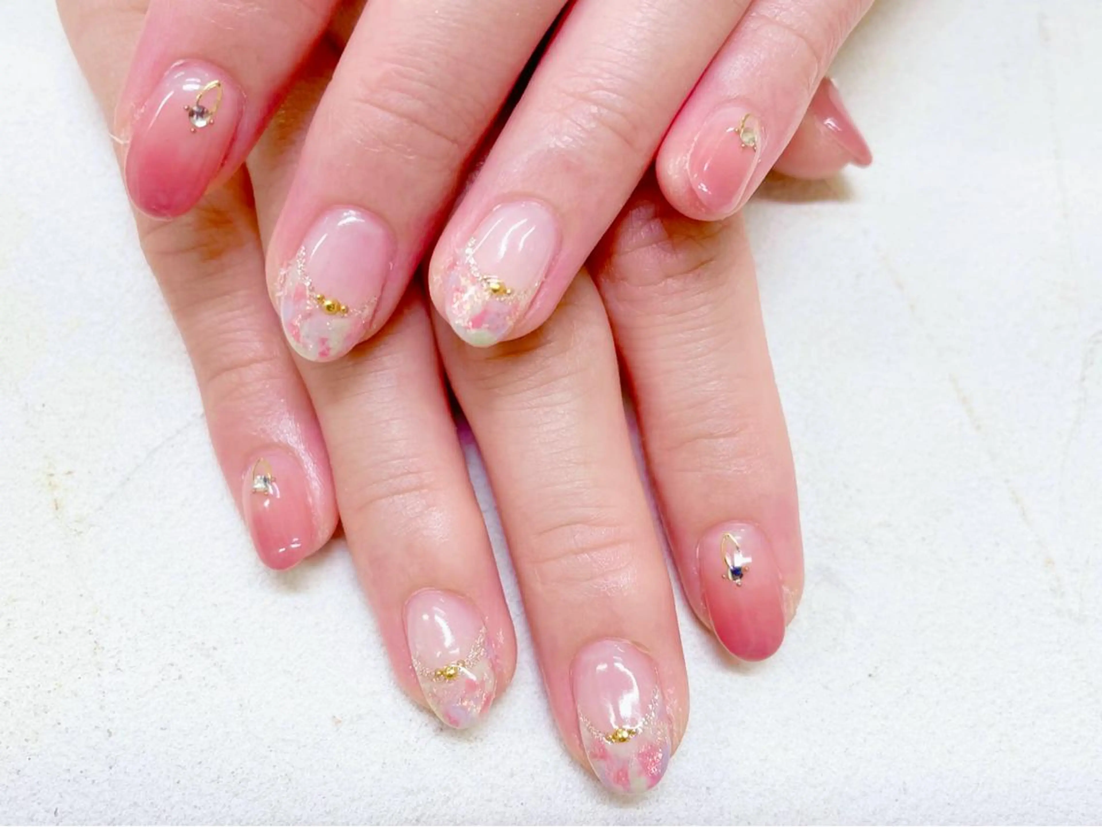 ショート ネイル フレンチネイル 大理石ネイル(マーブル) 持ち込み ハンドネイル ビアンカ金町店 中島　せり菜のネイルデザイン