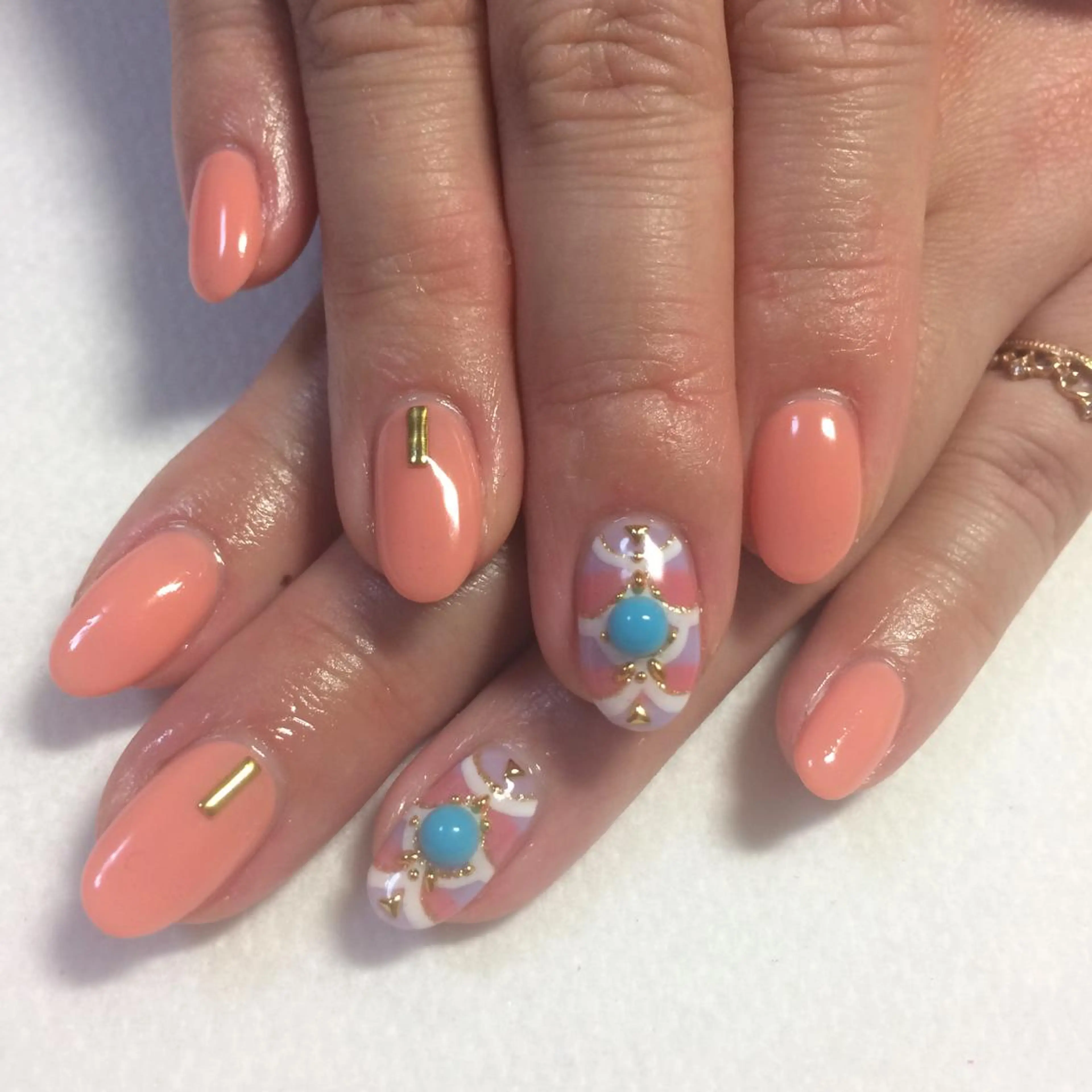 ネイル VIOLUS所属・VIOLUS 関目のネイルデザイン