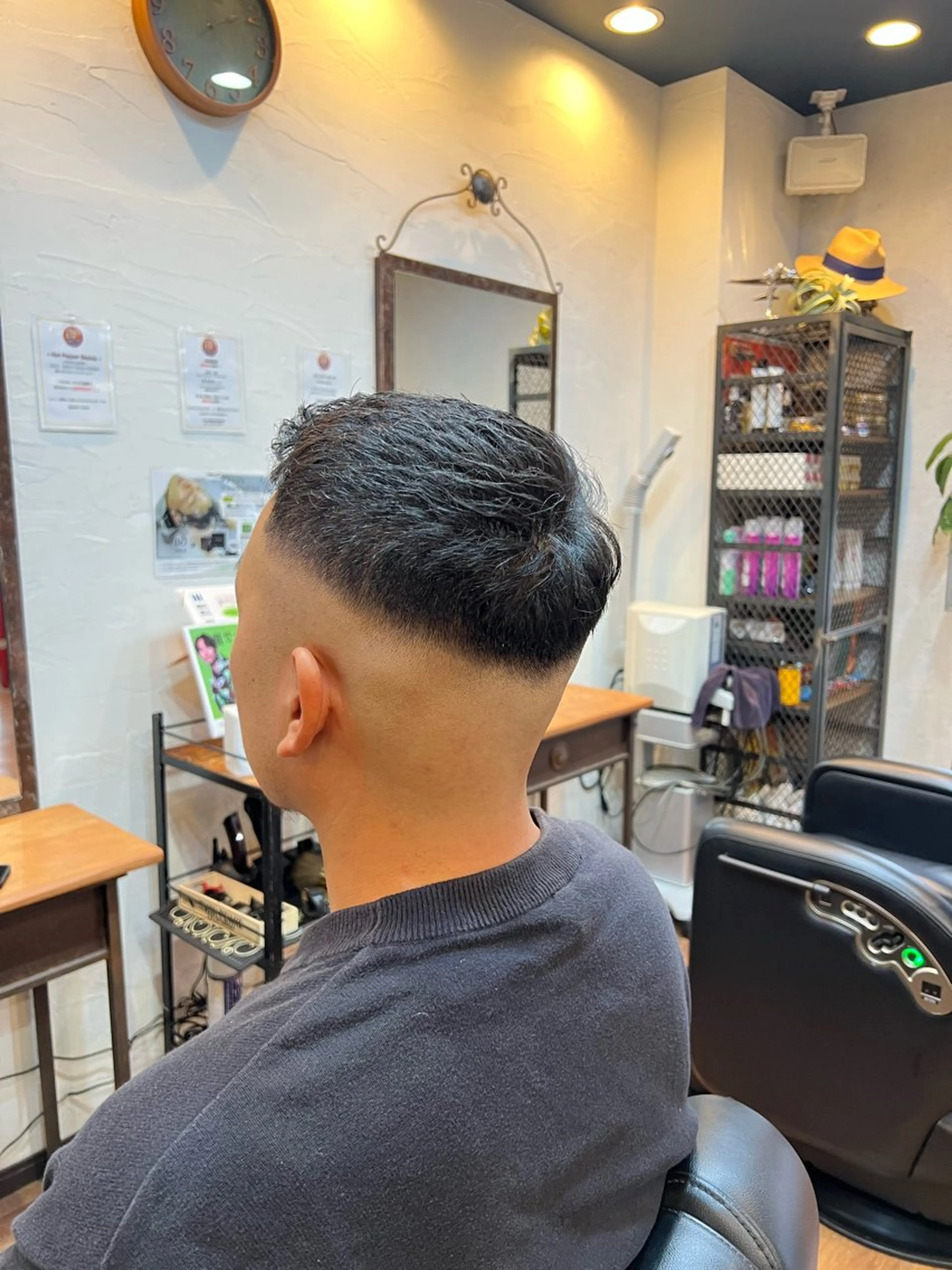 ショート ウメダ マサトのヘアスタイル