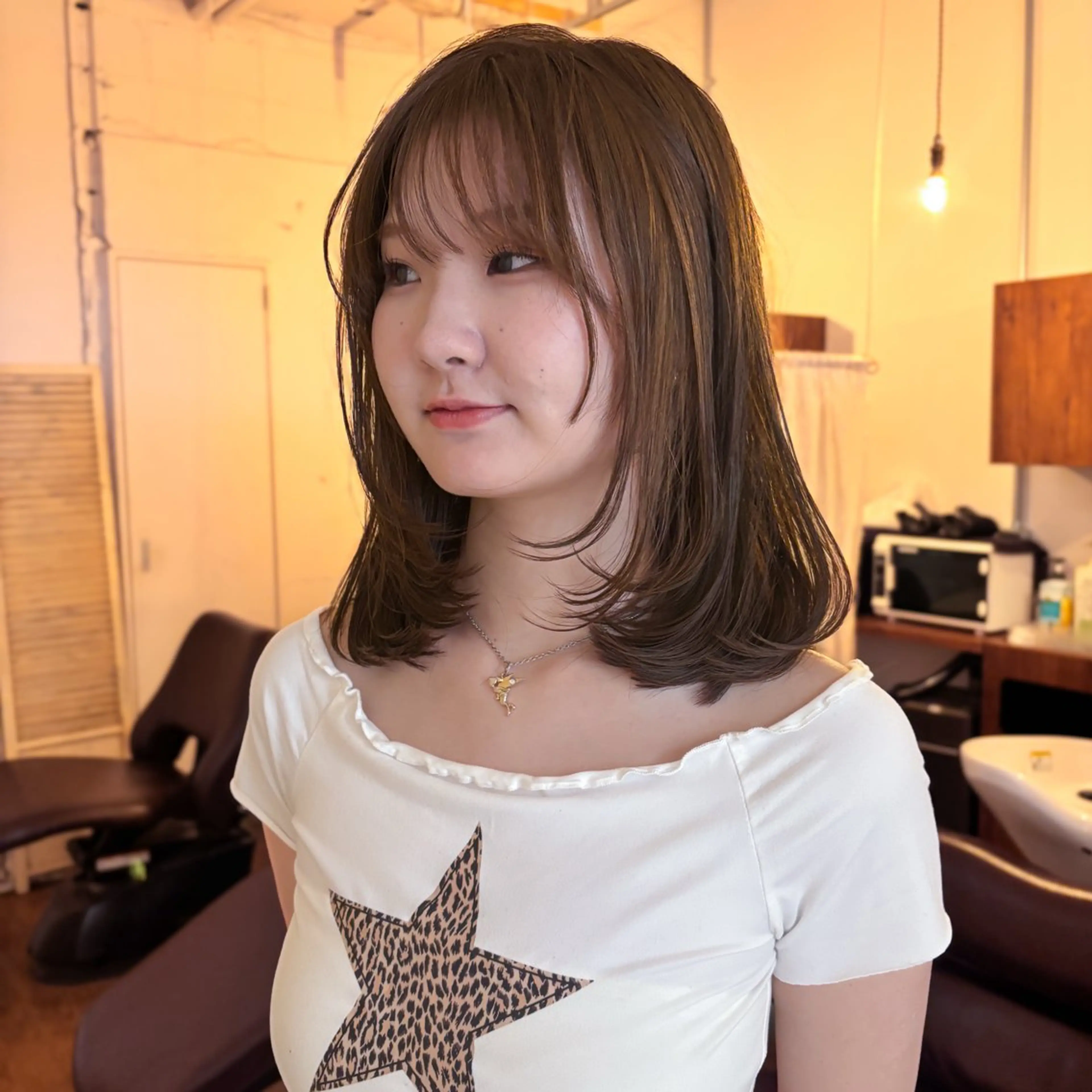 ミディアム カラー 艶カラー🫧 猿渡 響のヘアスタイル