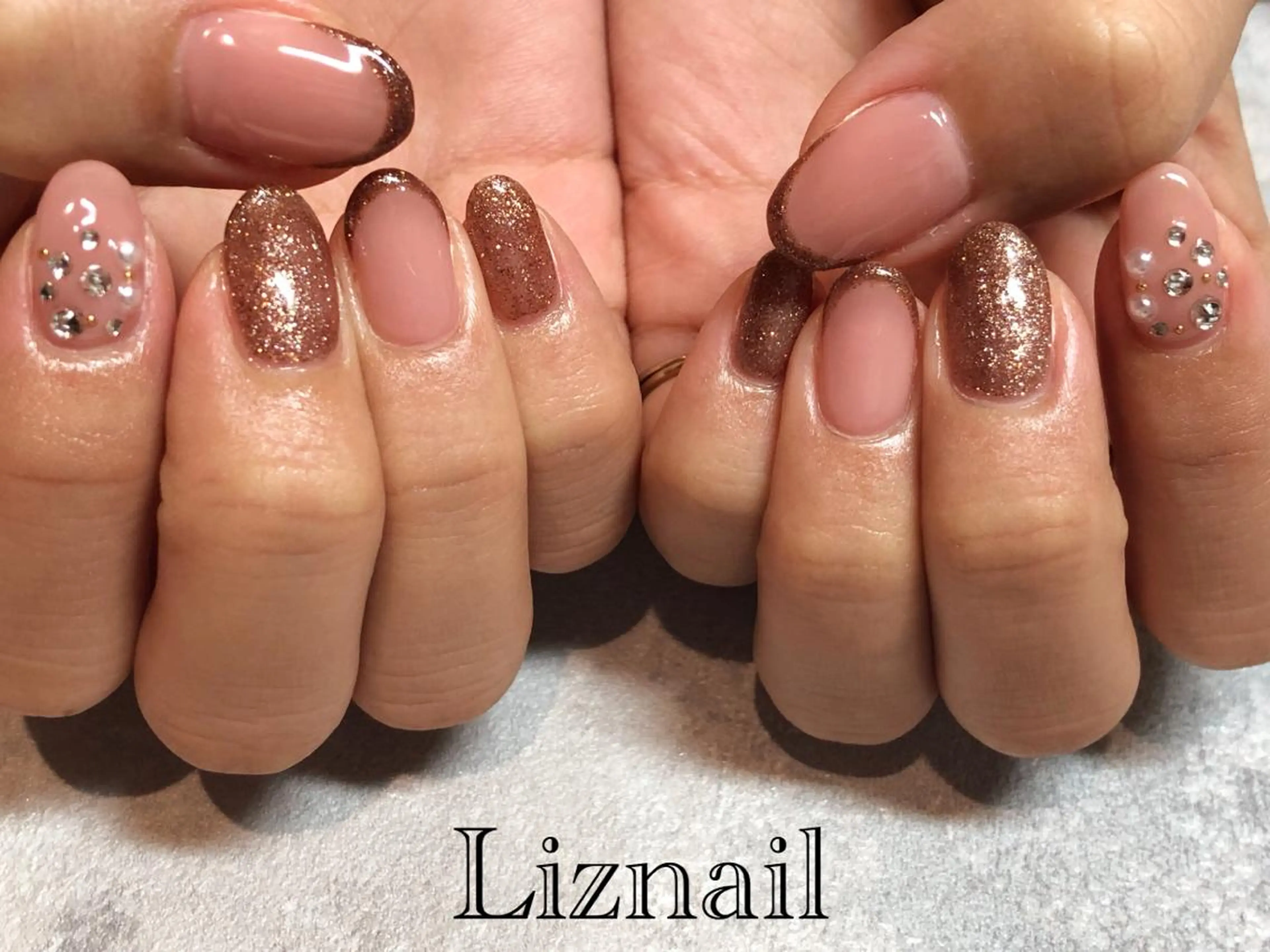 ネイル Rawr / saoriのネイルデザイン