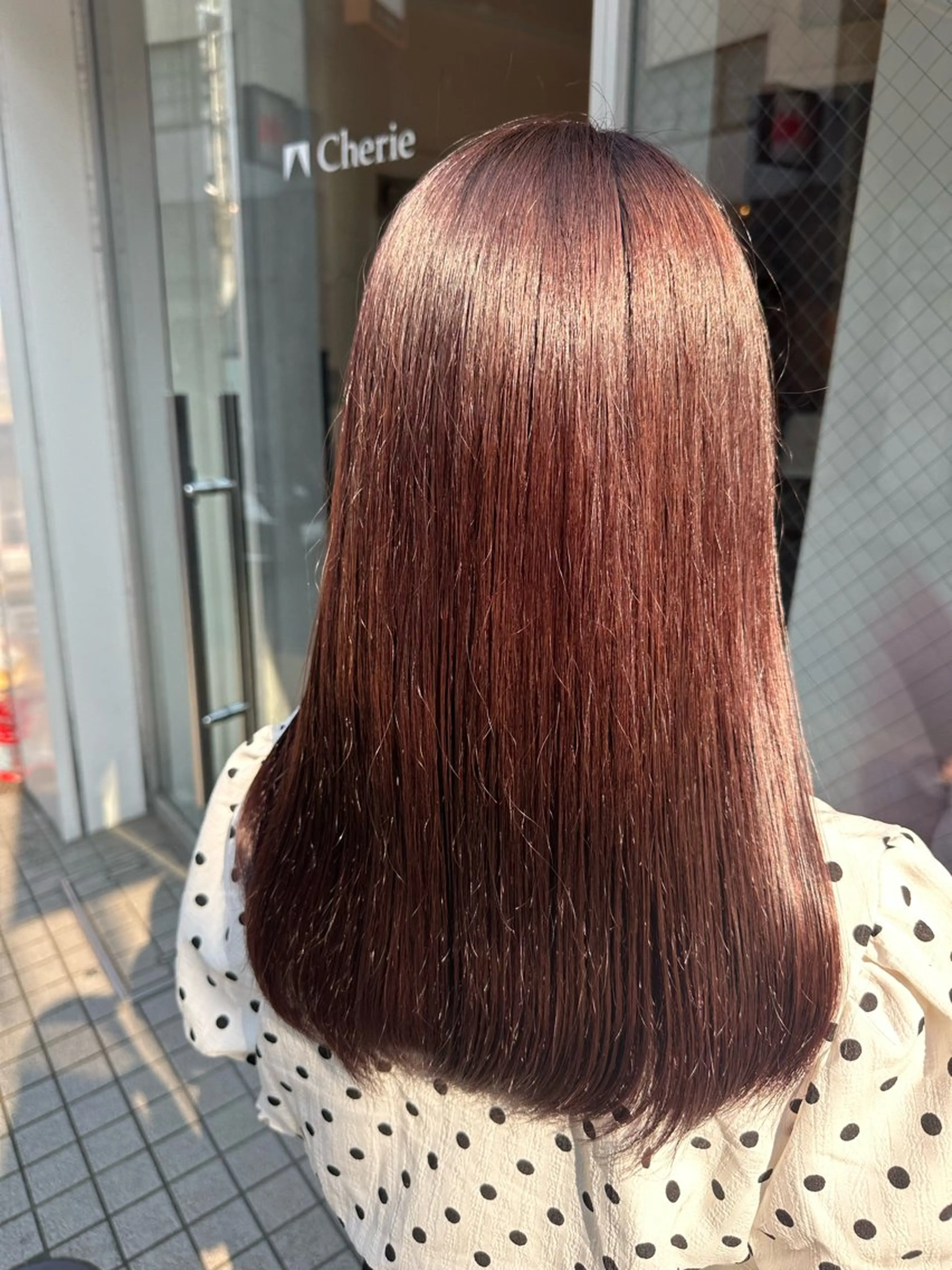 ロング ピンクブラウン カット ヘアカラー トリートメント MAHO/透明感カラ ー/ツヤ髪のヘアスタイル