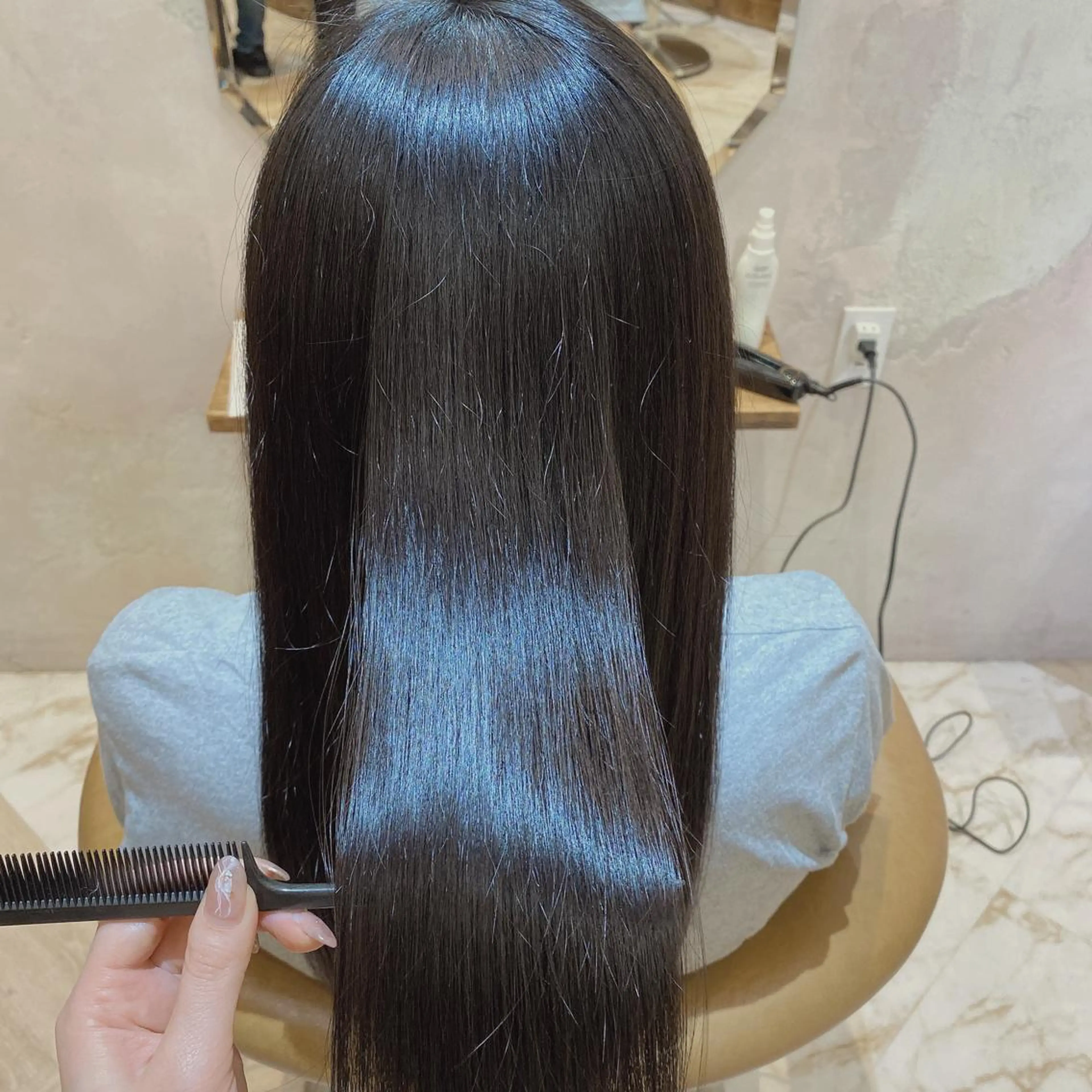 ミディアム トリートメント 代表山口ひな 髪質改善のプロのヘアスタイル