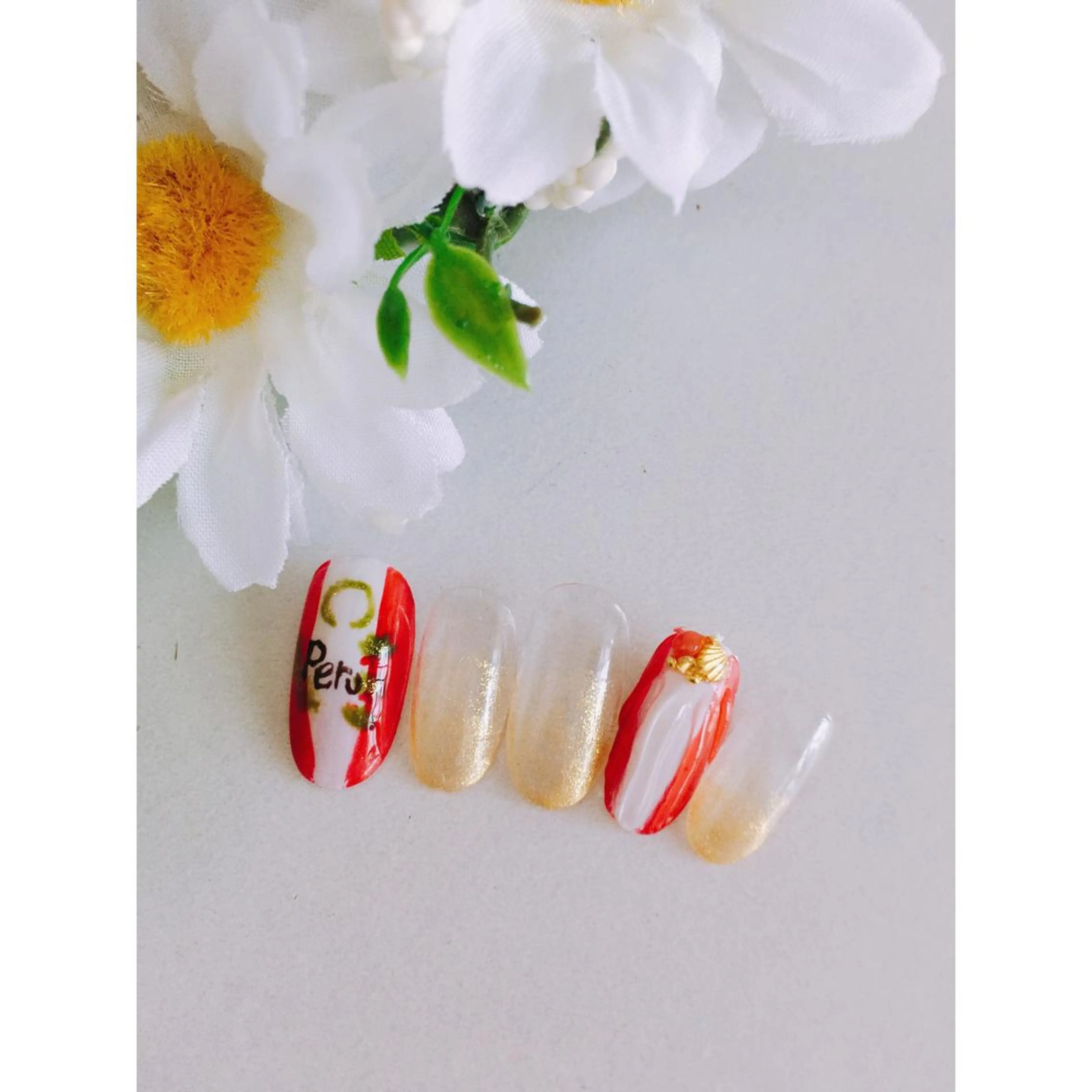 ネイル 宮本 百合子のネイルデザイン