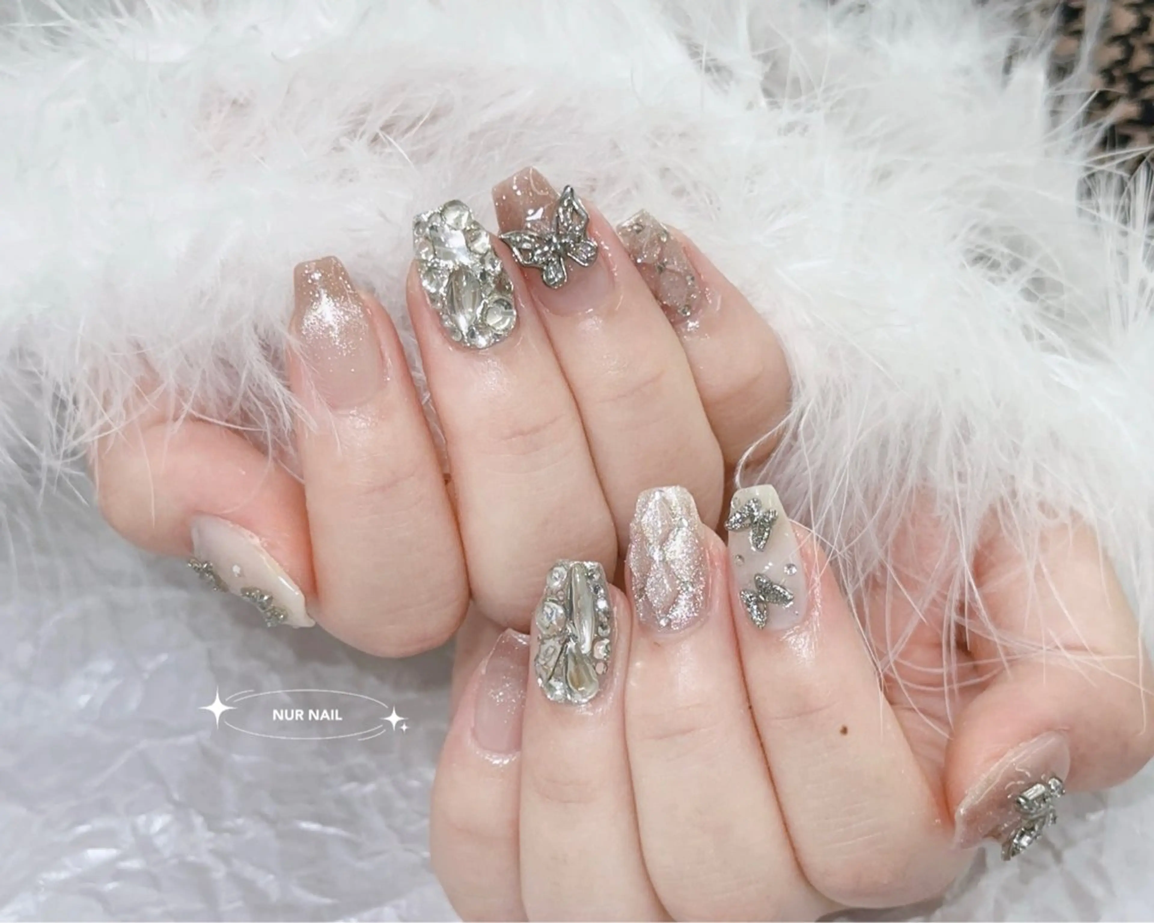 ネイル ハンドネイル ハンドケア RINA 🤍のネイルデザイン