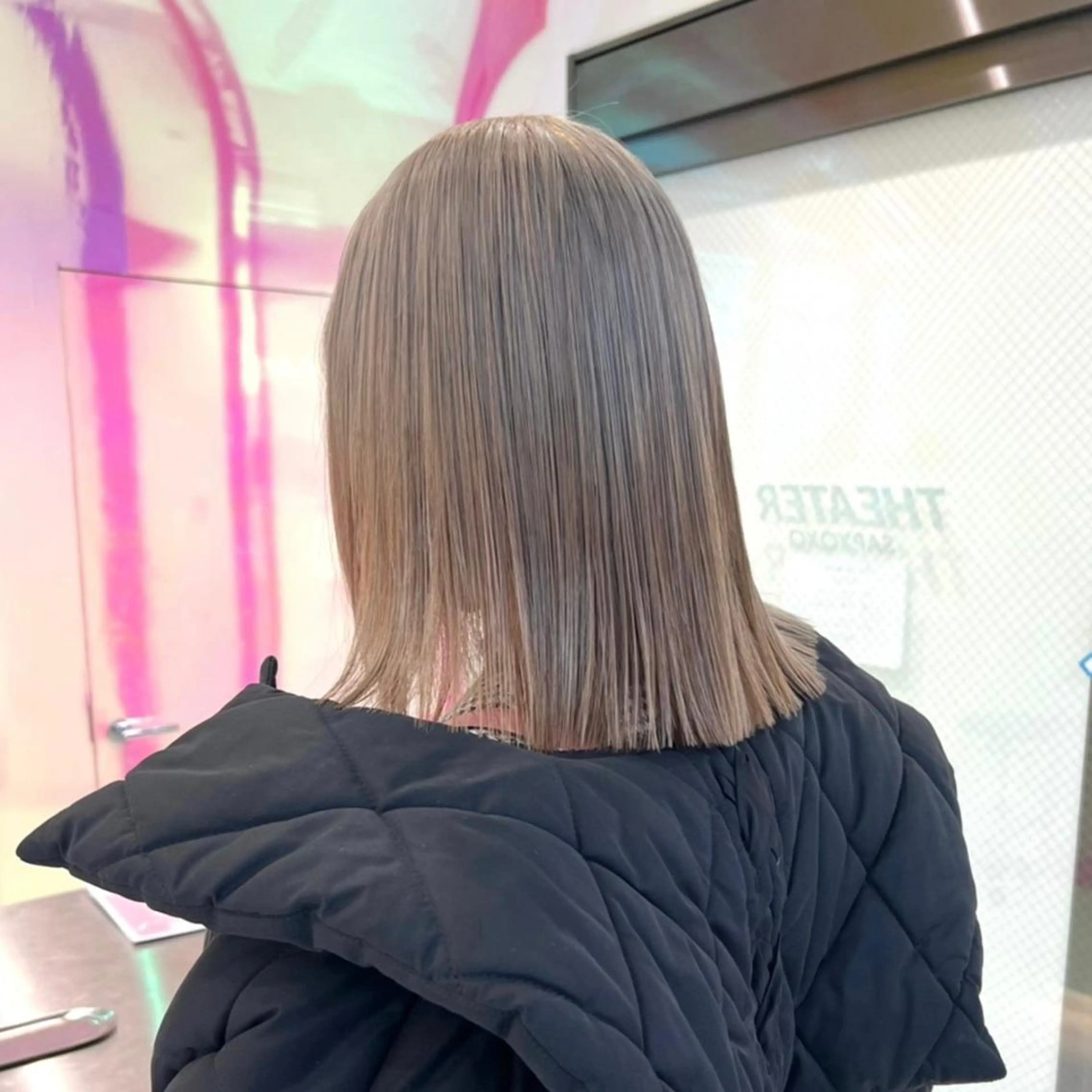 ミディアム カラー 💗爆美女製造機💗 ハイトーン-髪質改善のヘアスタイル