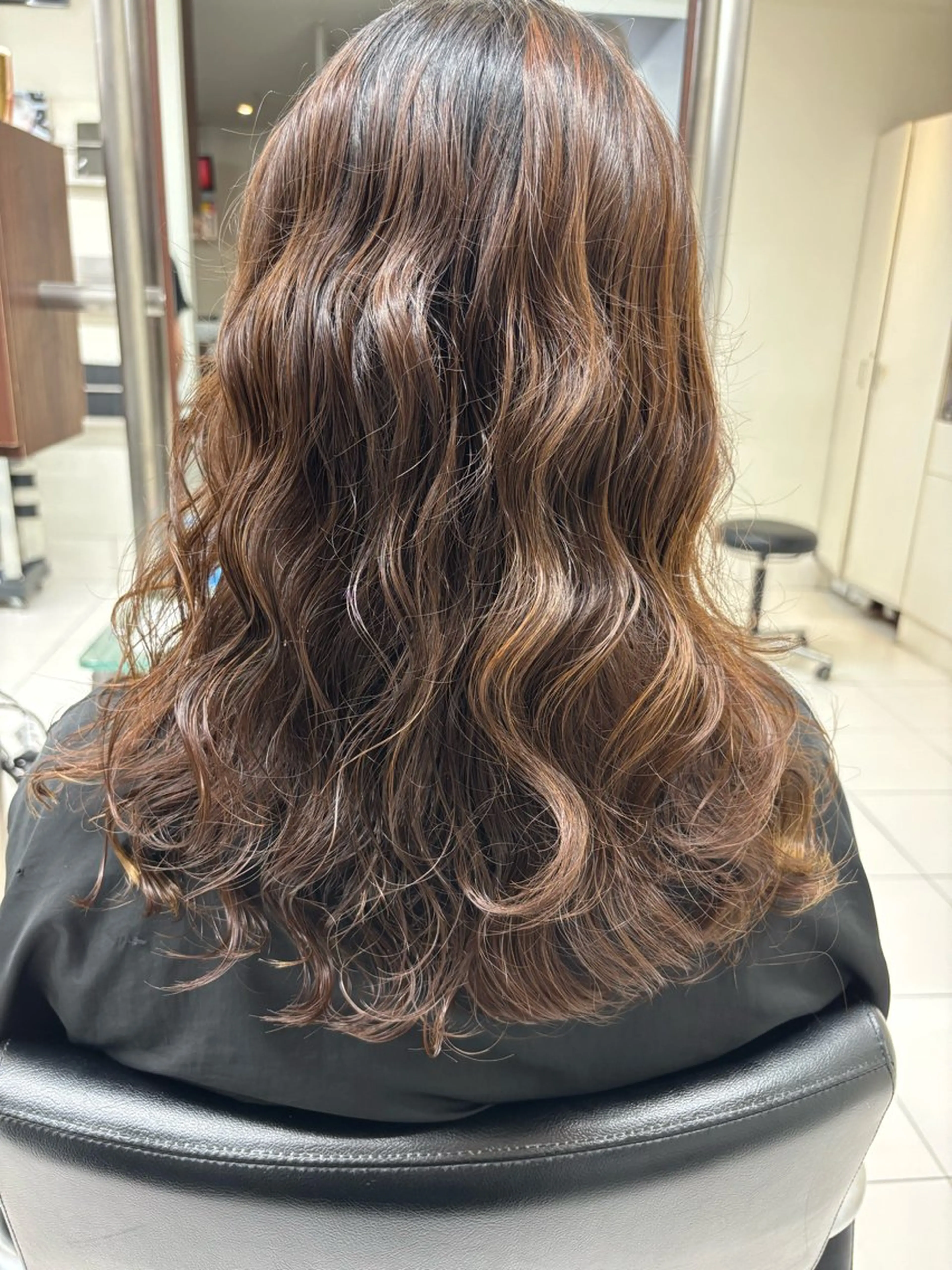 ロング TONI&GUY速寿 勇希のヘアスタイル