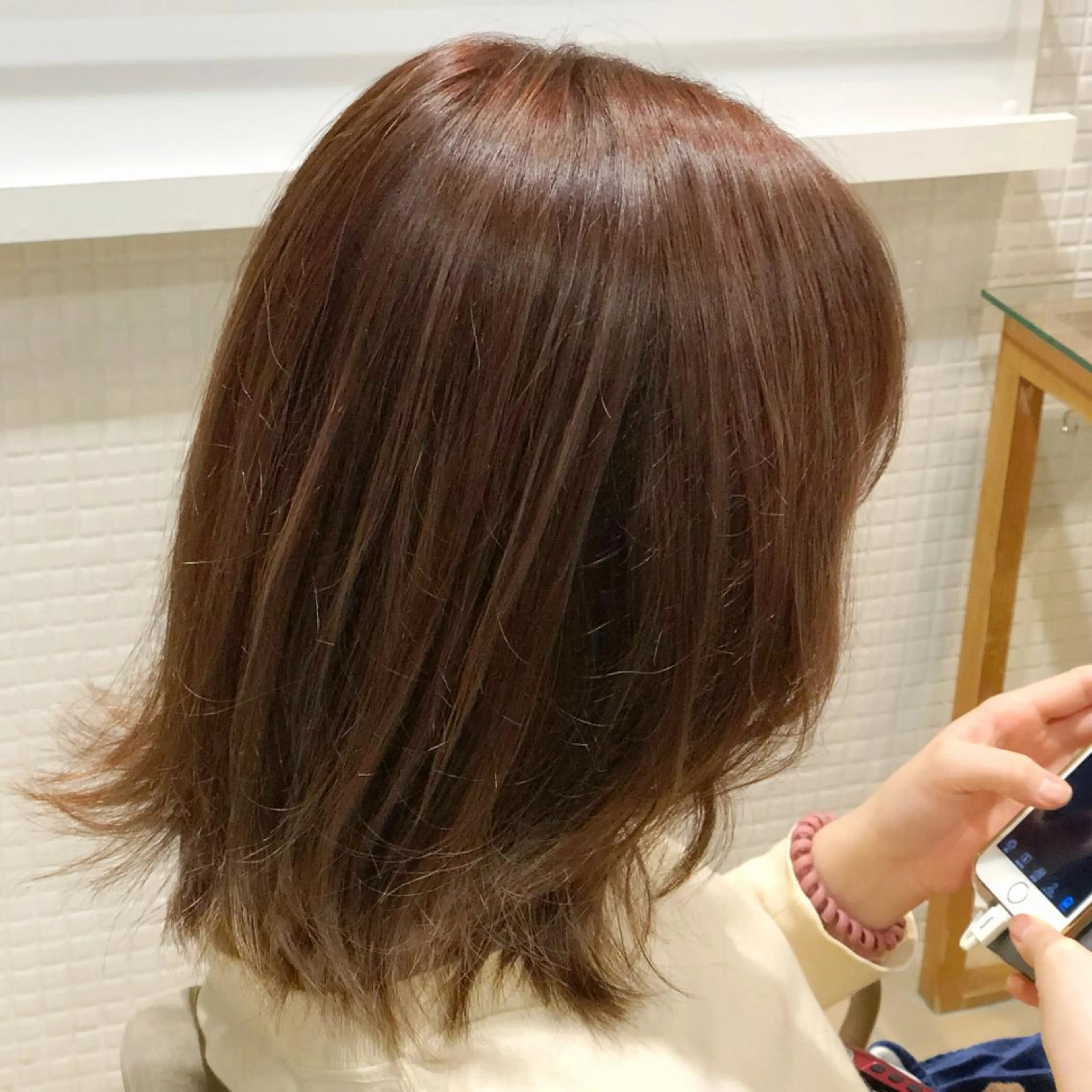 セミロング カラー ヘアアレンジ ベージュカラー ピンクカラー ピンクベージュ sand yokohama所属・美容室sand 横浜のヘアスタイル