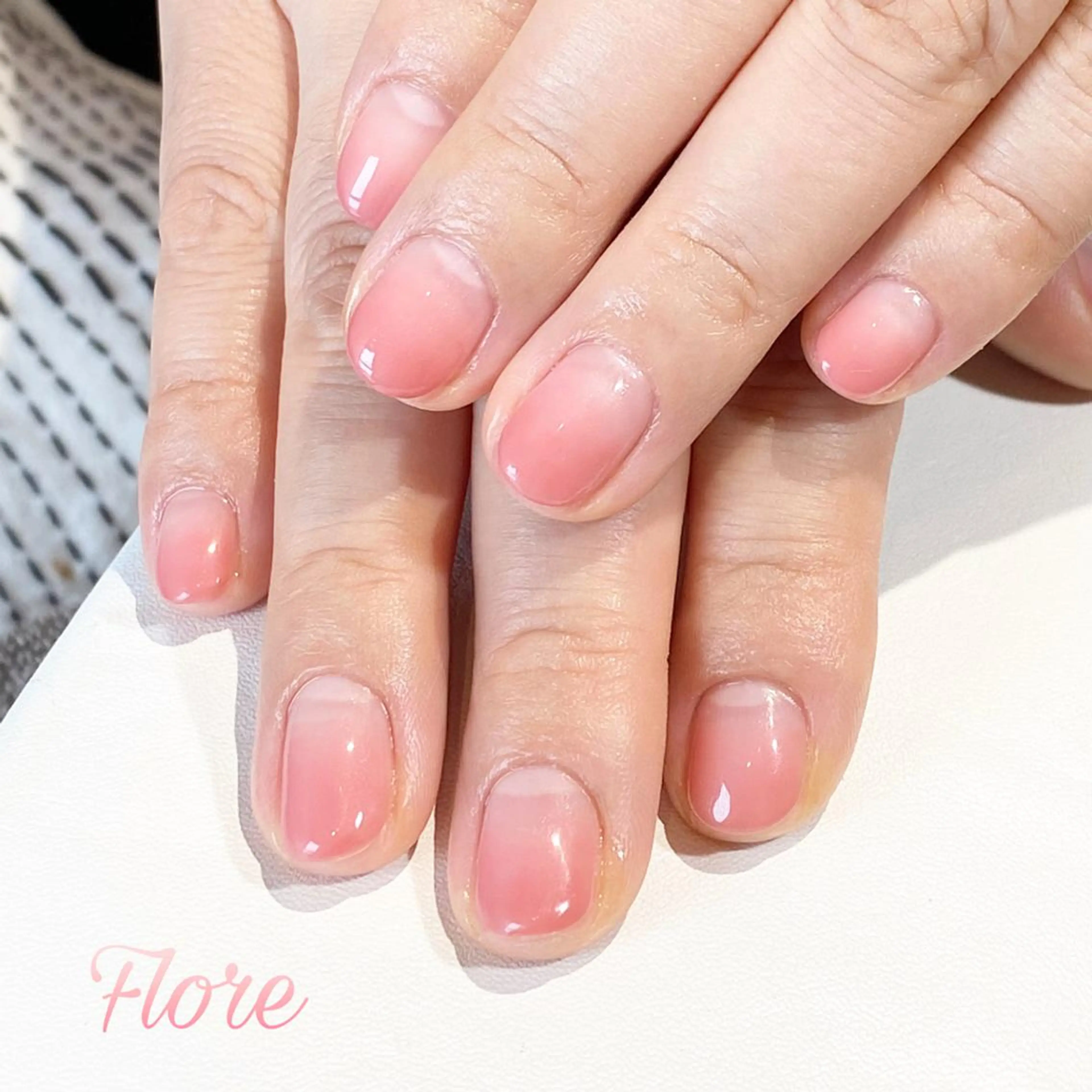 ネイル Flore (フロール)の眉毛・アイブロウイメージ