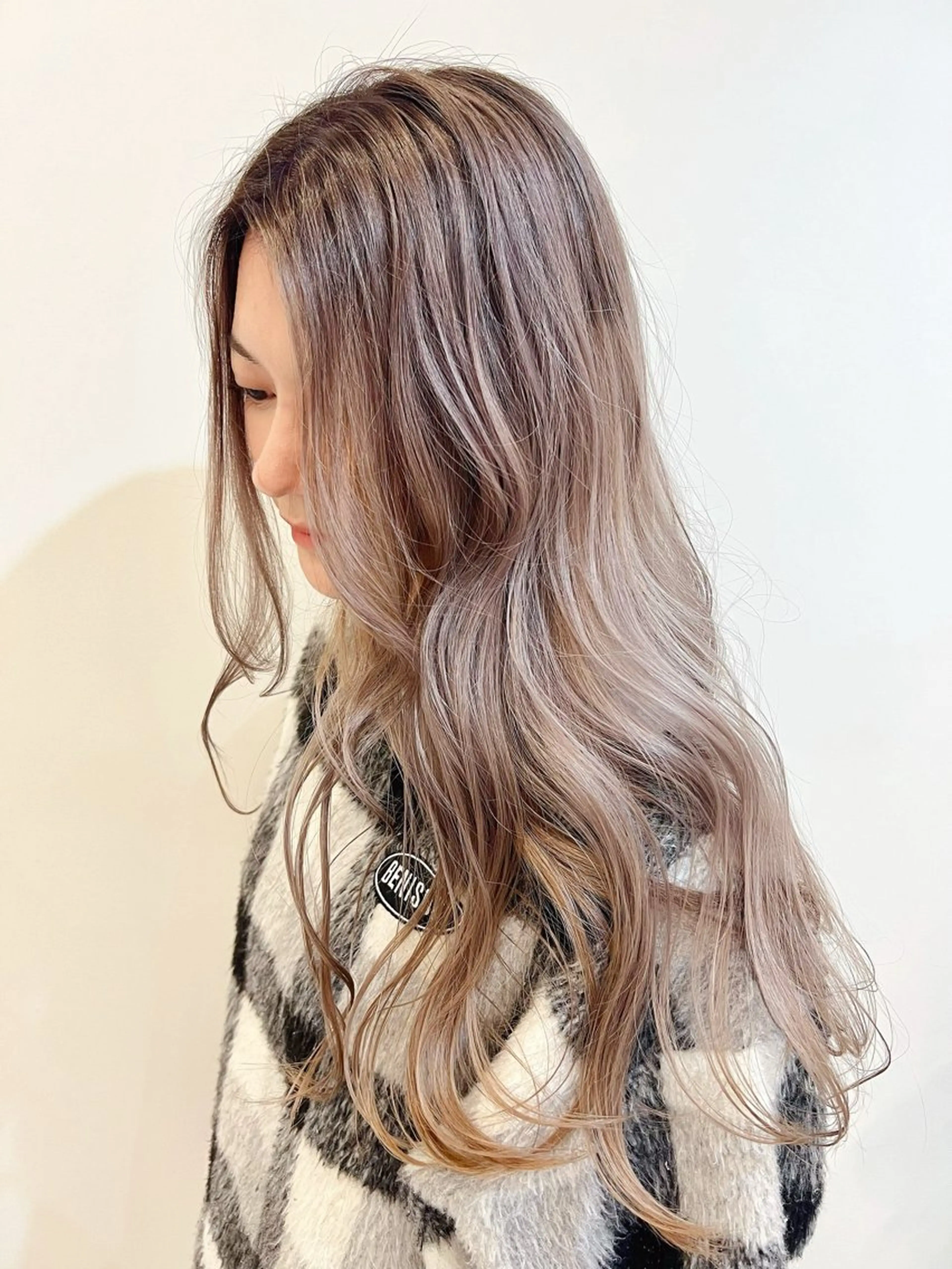 セミロング カラー ヘアカラー トリートメント レイヤー/韓国 ハイトーン興津史弥のヘアスタイル