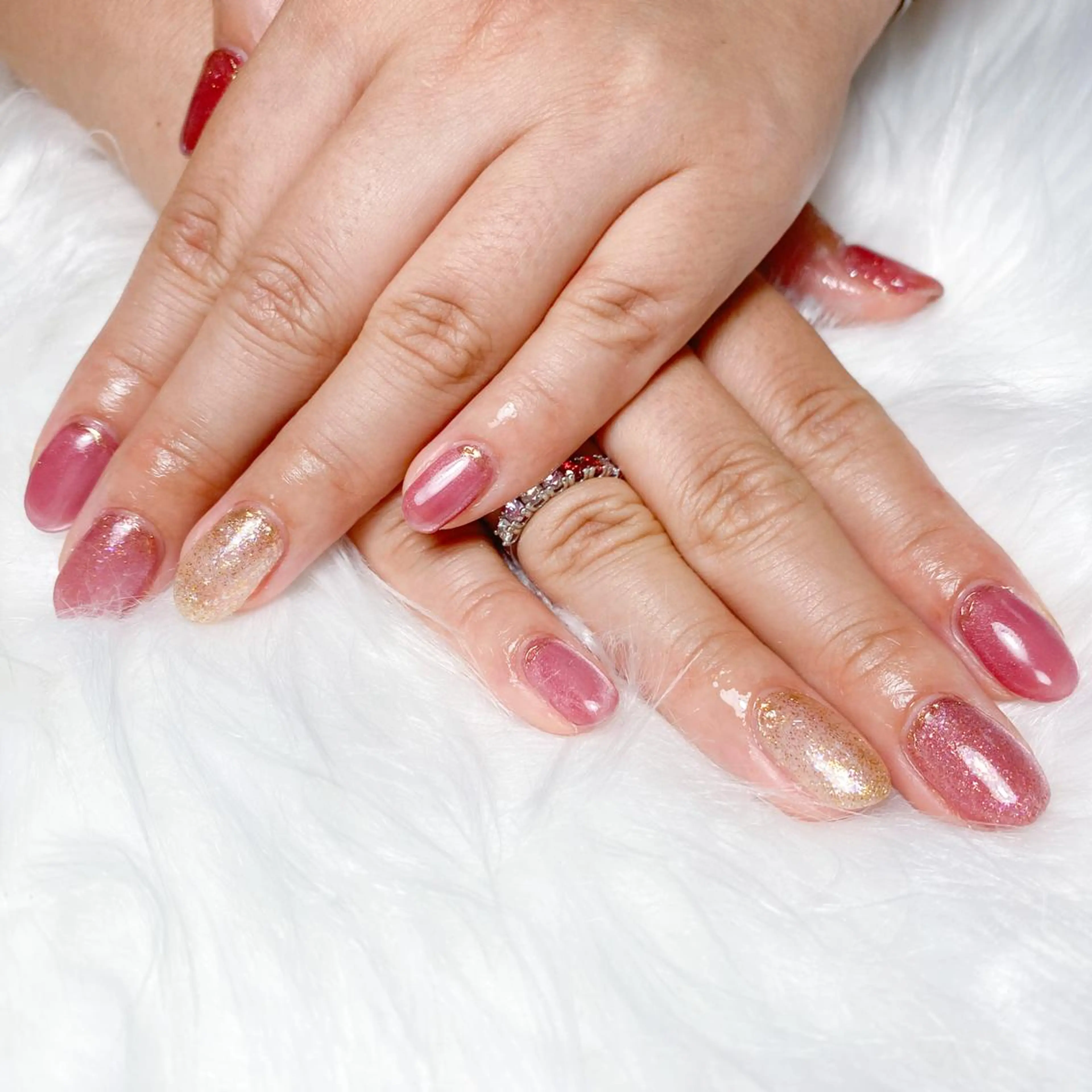 ネイル ラメ(グリッター) マグネットネイル nail en💅 キッズスペース有のネイルデザイン