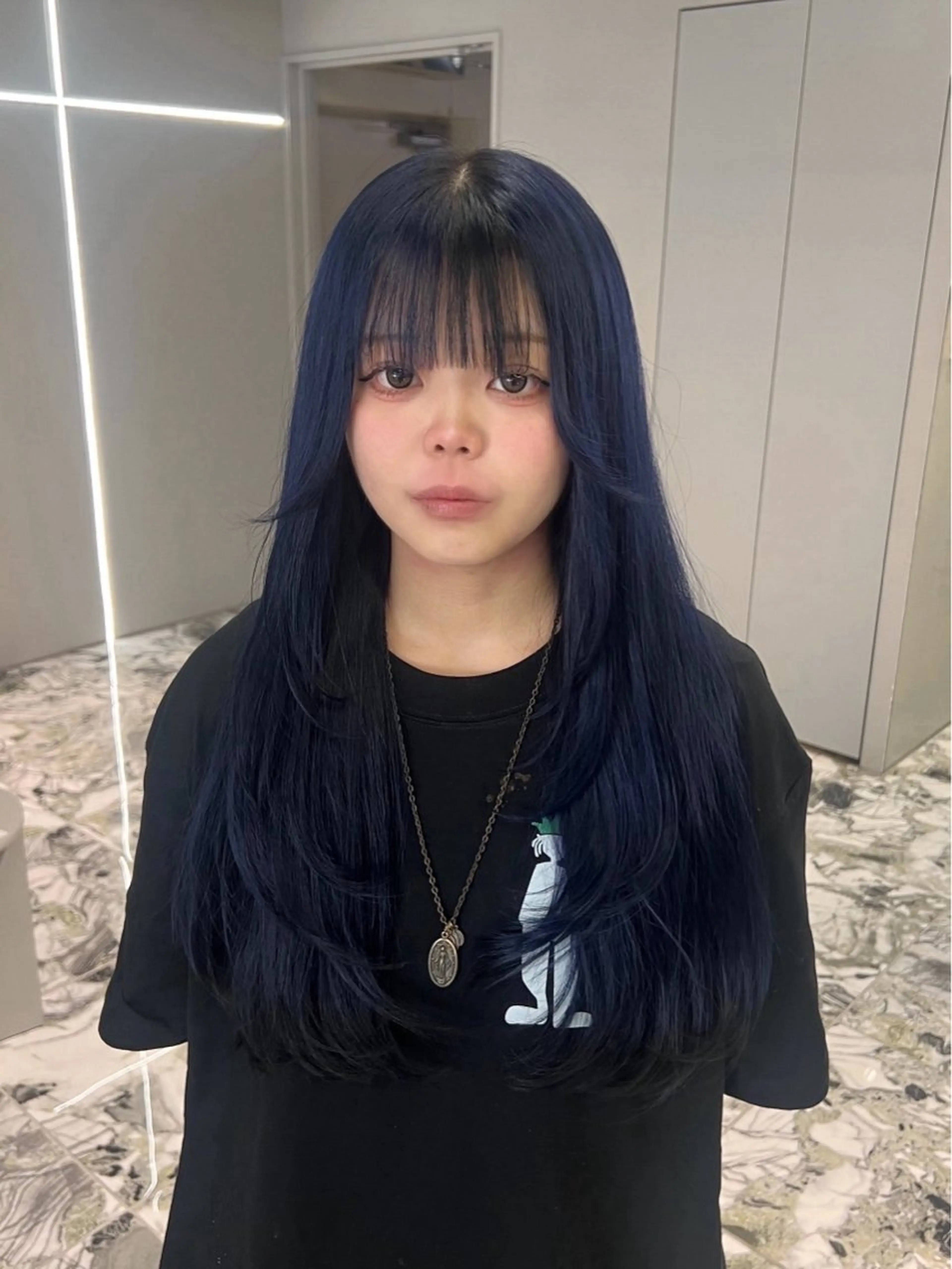 ロング カラー ブルーカラー 透明感カラー ネイビーカラー カット ヘアカラー GEM/ hinanaのヘアスタイル