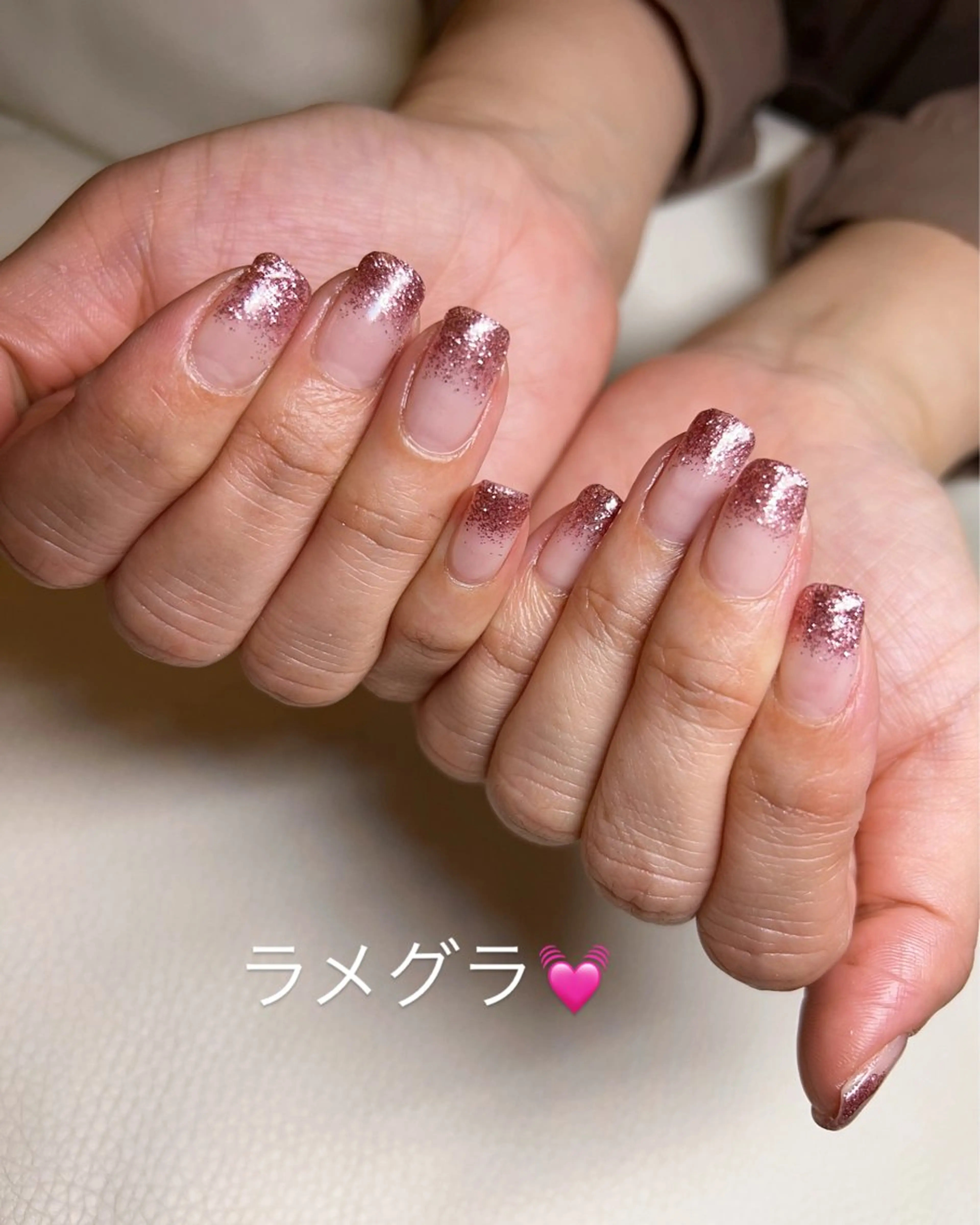 ラメグラの写真