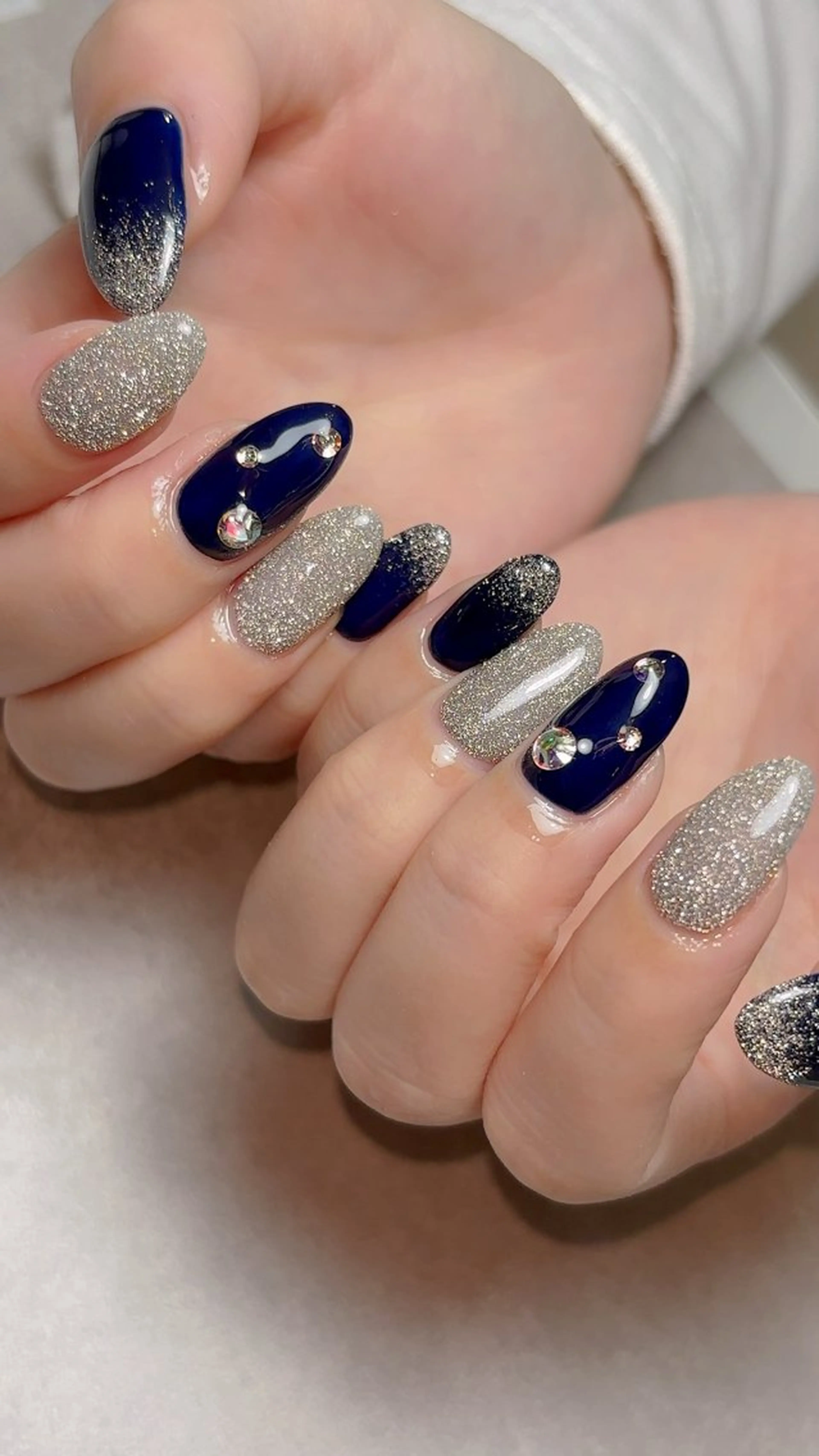 ネイル ハンドネイル ella nail AIのネイルデザイン