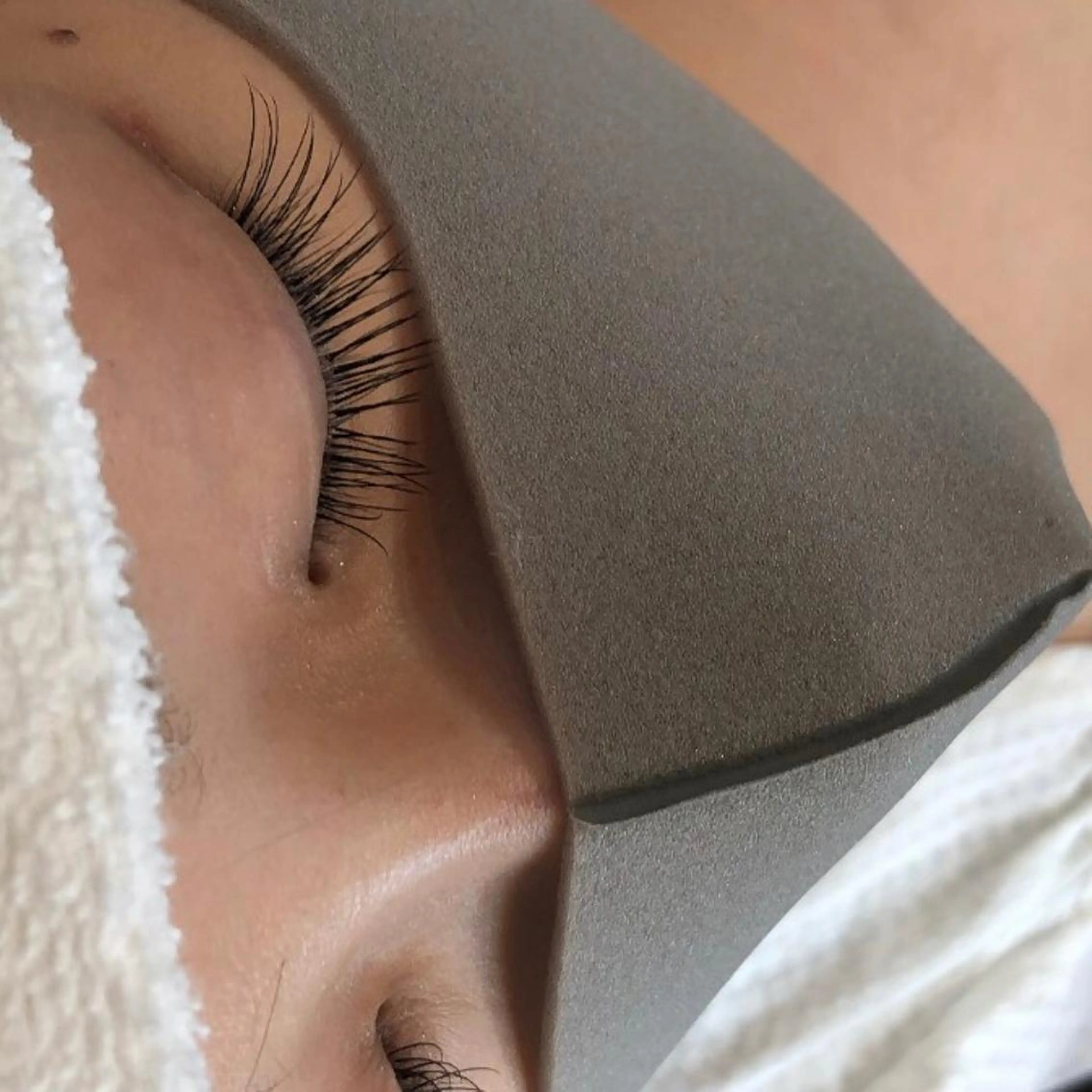 マツエク・マツパ セクシー ETERNO小山店 野崎の眉毛・アイブロウイメージ