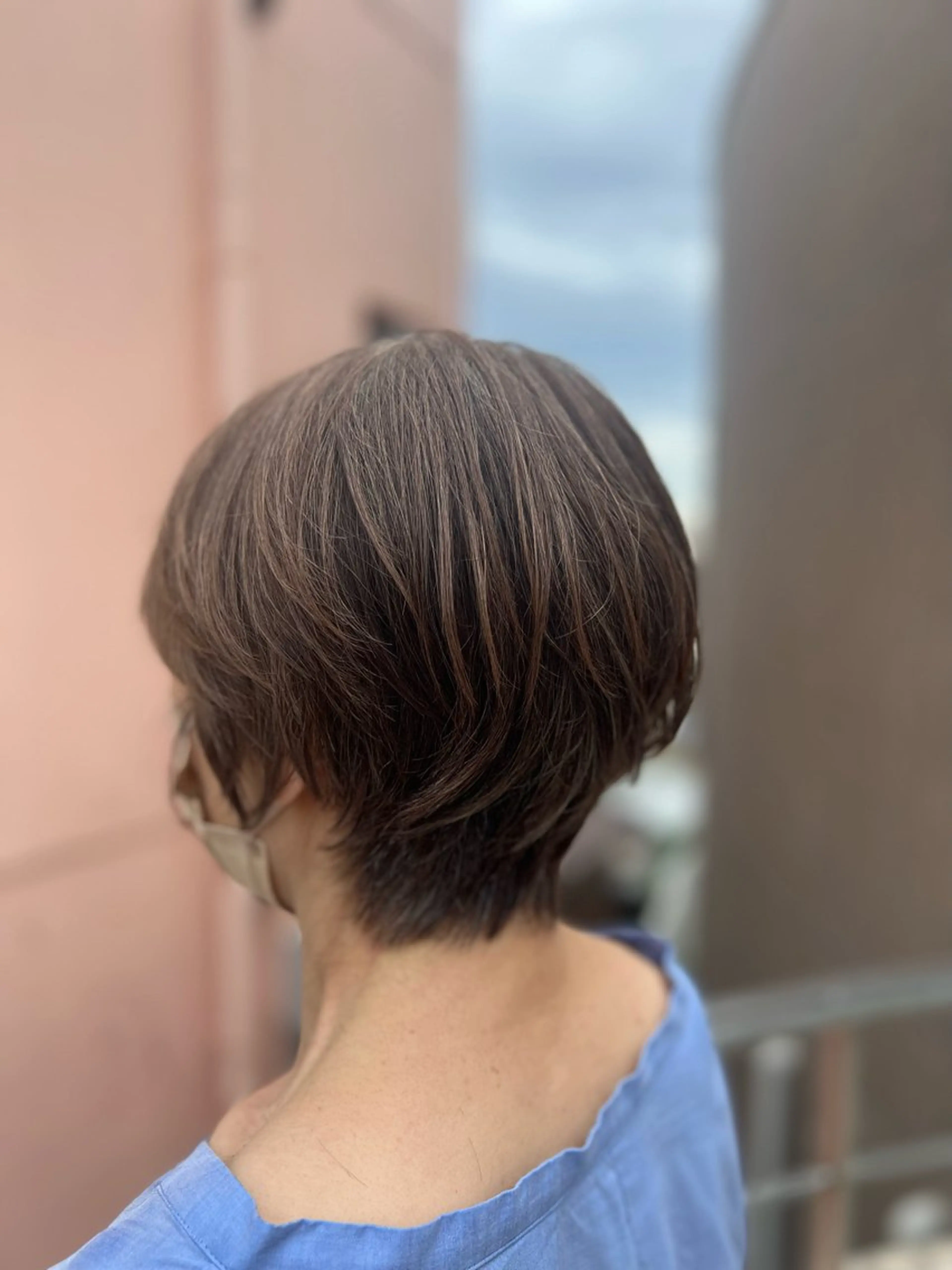 ショート カラー バレイヤージュ ブリーチ ケアブリーチ ダブルカラー ハイライトカラー 神戸ボブ✂️ ioe三宮/田 伸佳のヘアスタイル