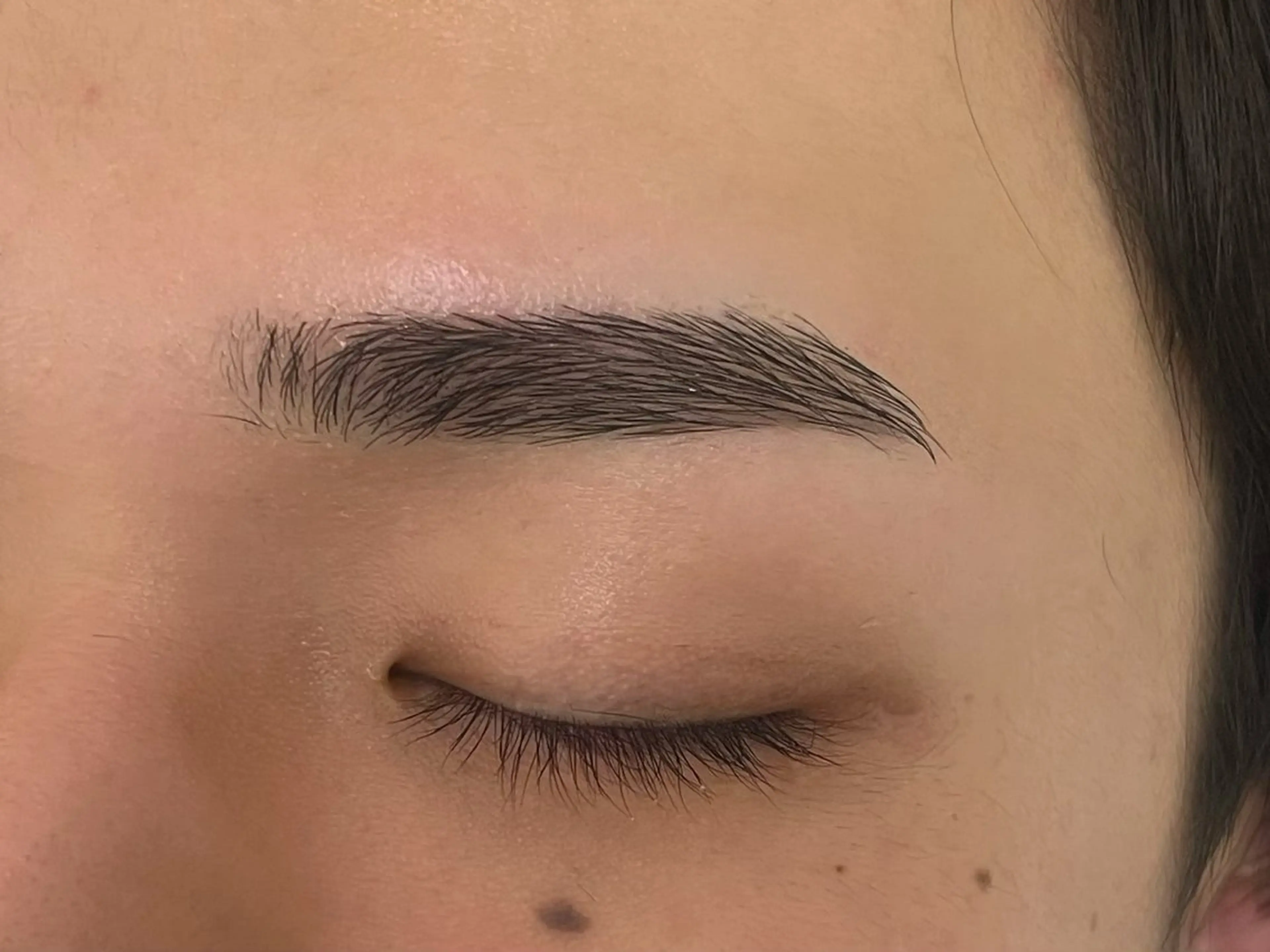 アイブロウ メンズアイブロウ 眉毛ワックス脱毛 ワックス脱毛 トレンド眉💭✨️ sakura.kの眉毛・アイブロウイメージ