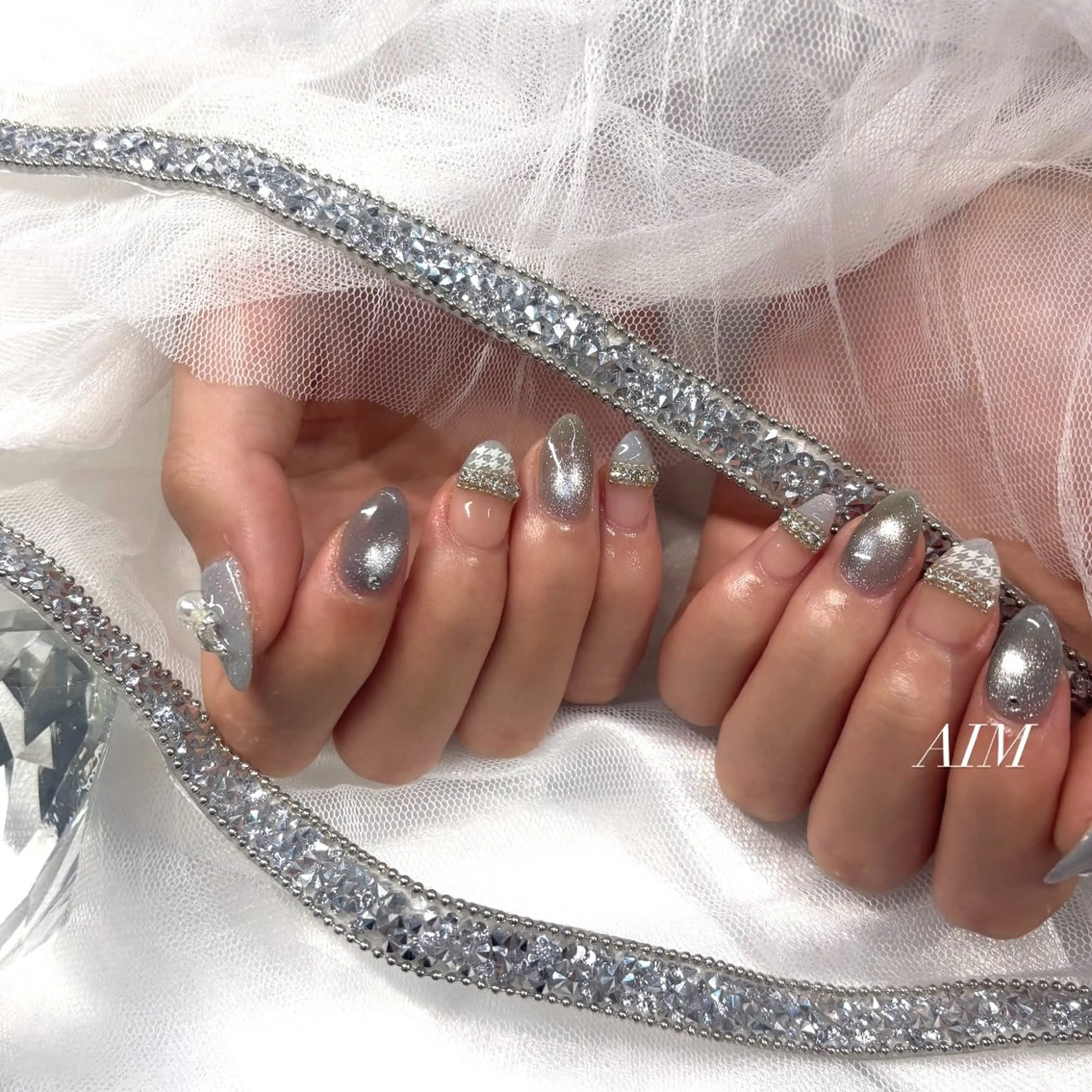 ネイル アートネイル キラキラネイル マグネットネイル 持ち込み ハンドネイル ネイルサロンAim 河原町［ヘアセット　ヘアエクステ　着付　専門店］所属・AIM 百夏のネイルデザイン