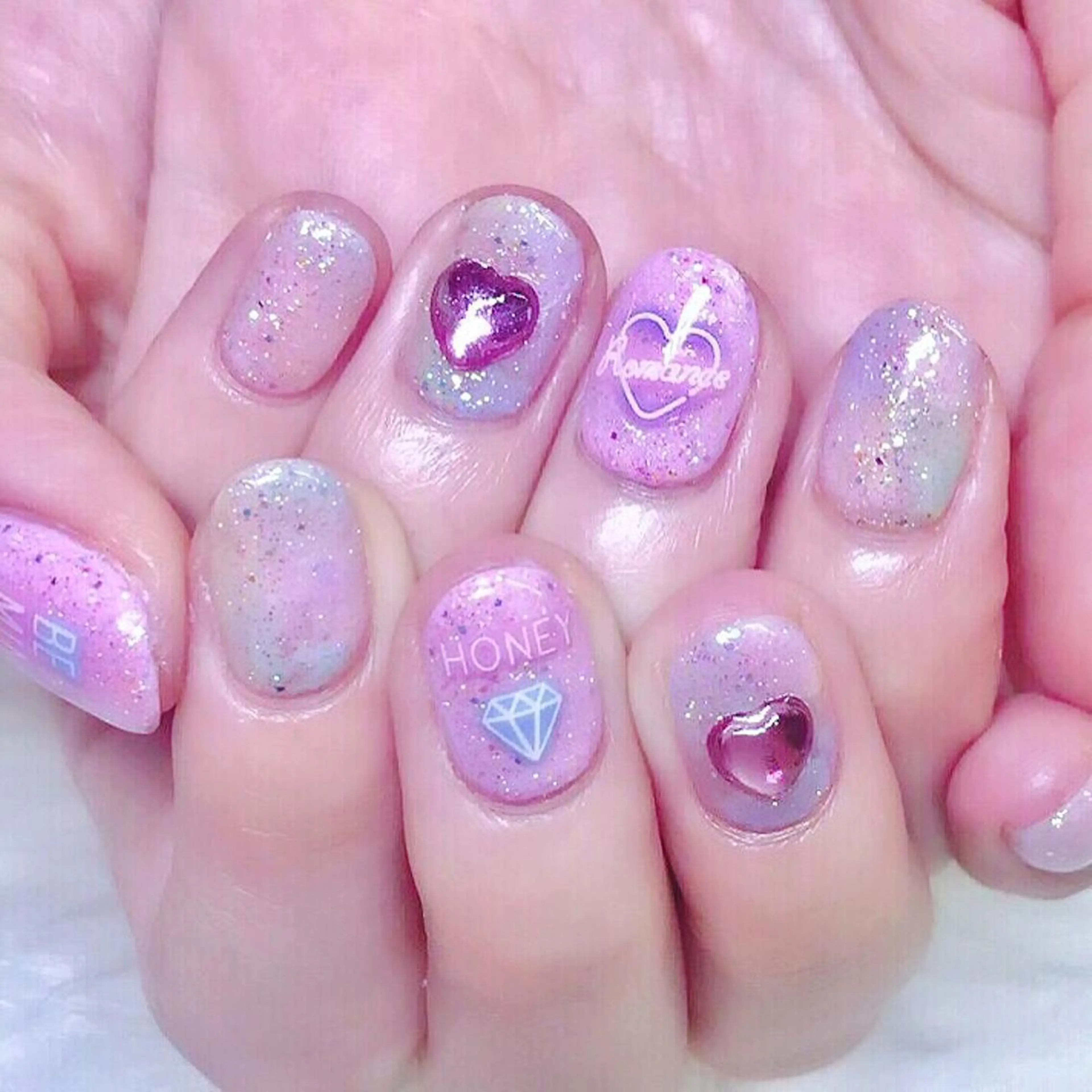 ネイル NOIROUGE所属・NOI ROUGEのネイルデザイン