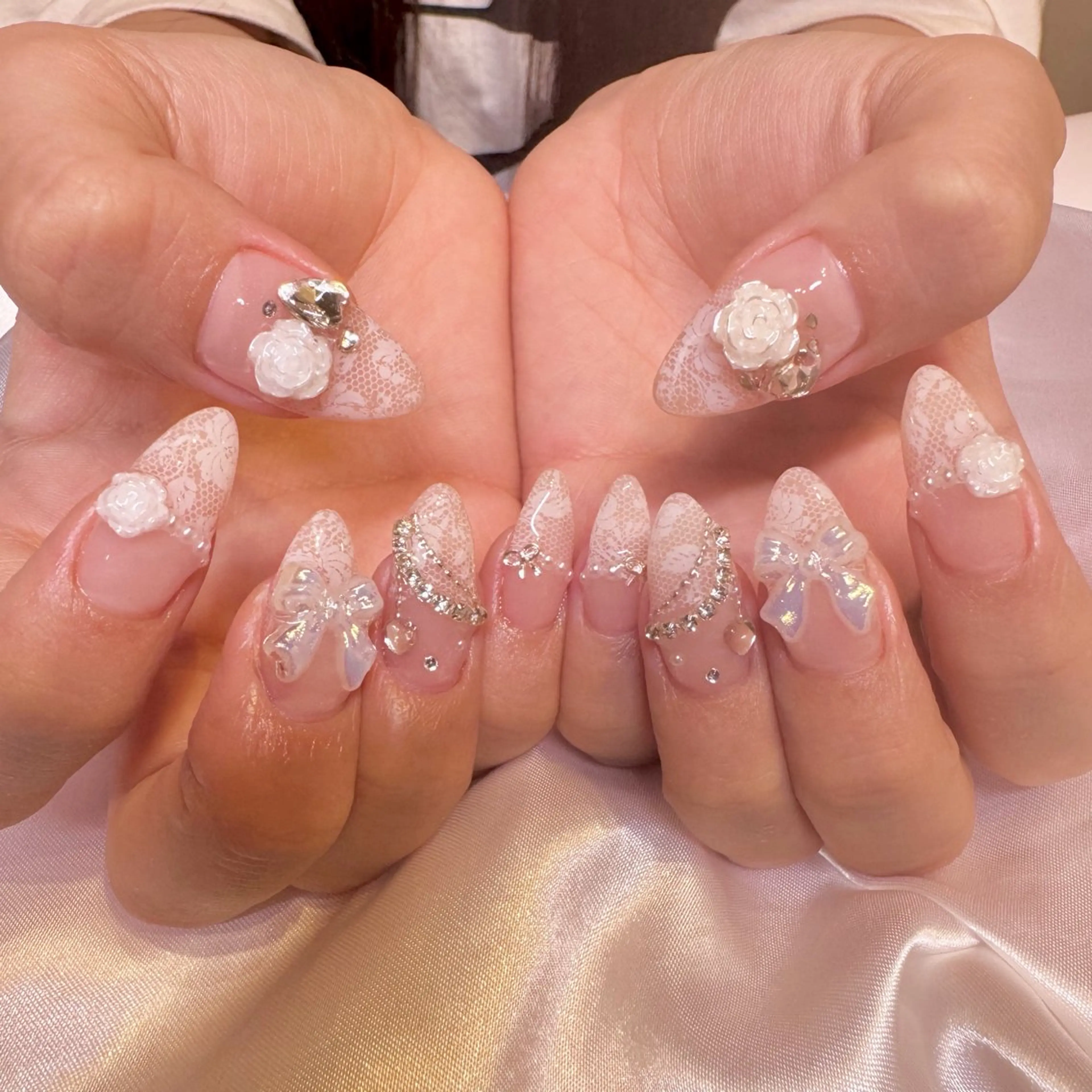 ネイル レース ハンドネイル nail salon e'mu💐のネイルデザイン