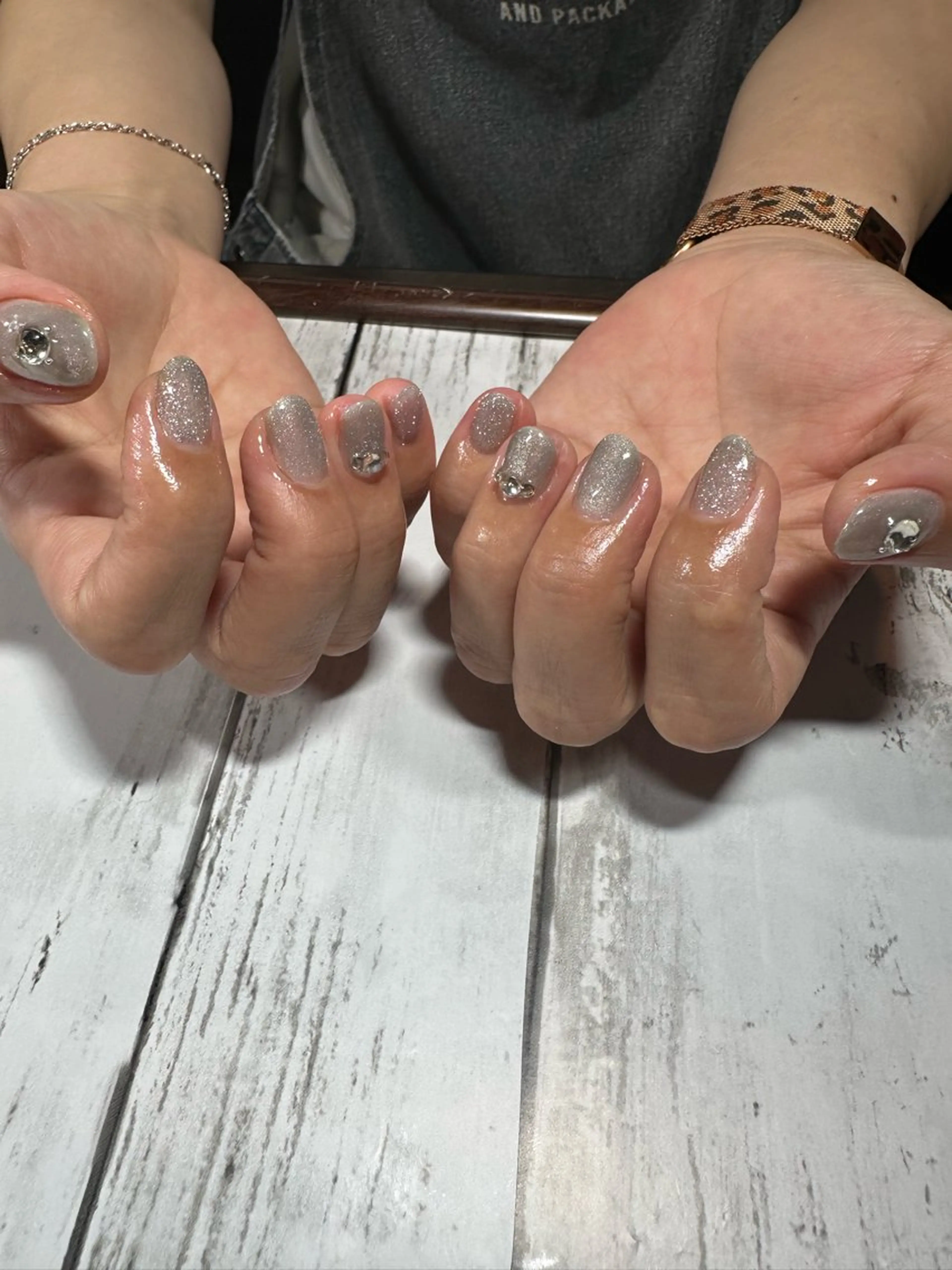 ネイル e.nail所属・🍎吉田 恵里🍎のネイルデザイン