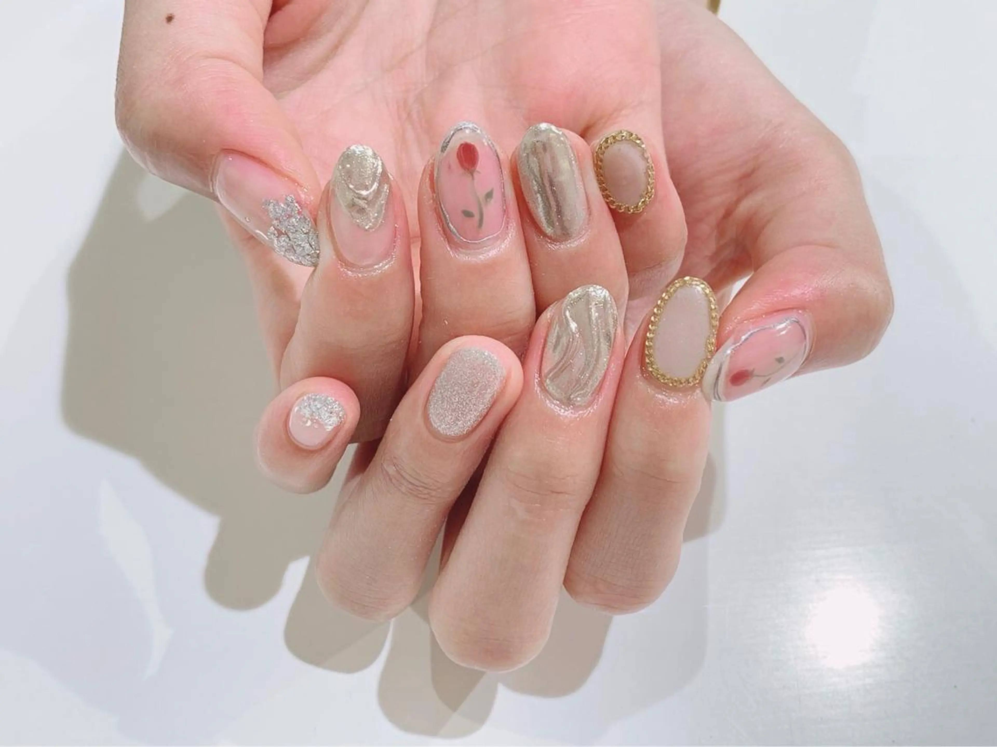 ネイル 舞田 苑香のネイルデザイン