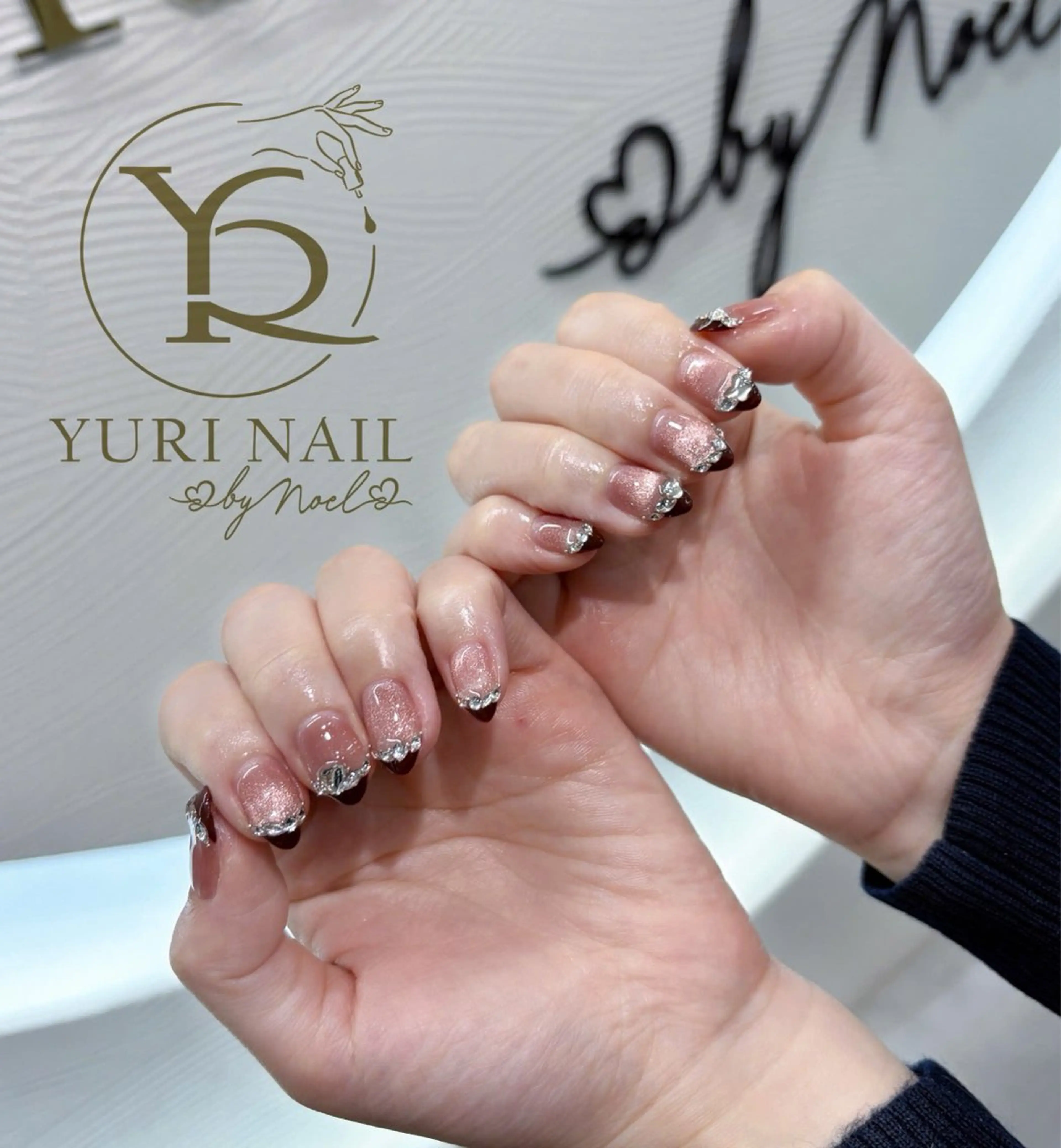ネイル チークネイル フレンチネイル 韓国ネイル 水色 マグネットネイル ハンドネイル フットネイル ハンドケア YURI Nail Narita所属・YURI Nail NARITAのネイルデザイン