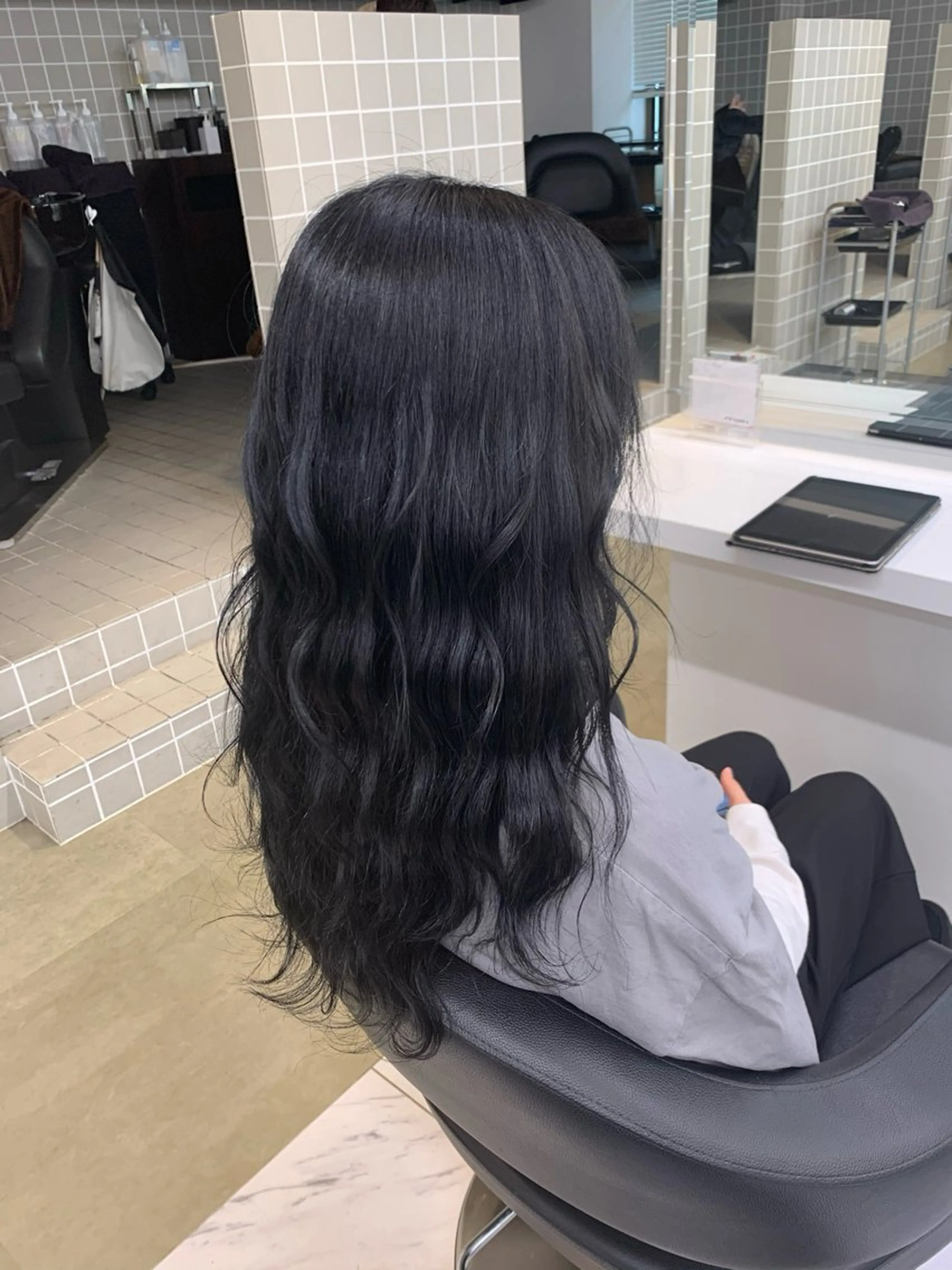 ロング カラー ヘアアレンジ ヘアカラー neon hair所属・🩵 JURI🩵のヘアスタイル