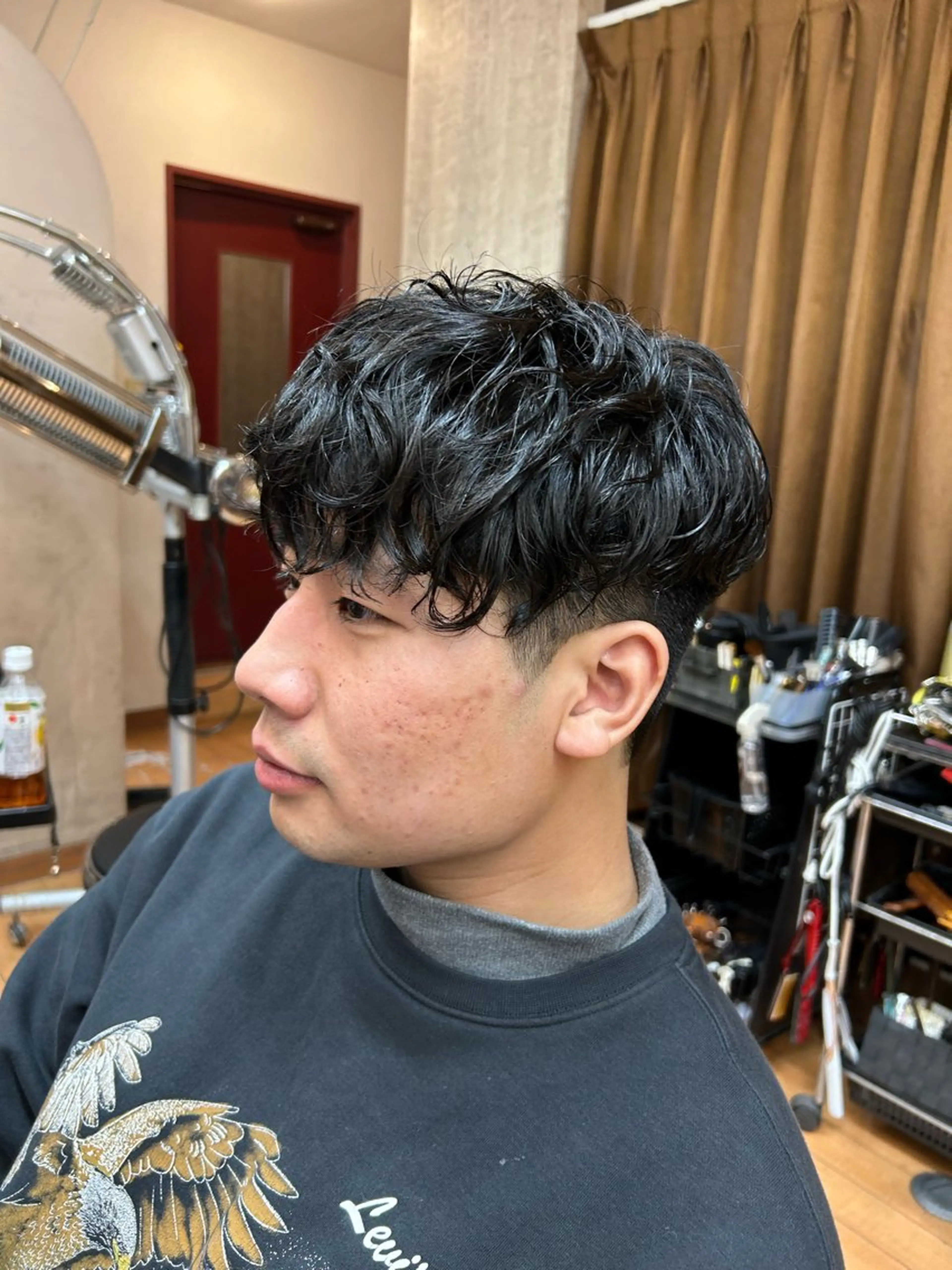 ショート パーマ メンズ スペインカール ルキ🌈ブリーチカラ ー&メンズパーマ🦄のヘアスタイル