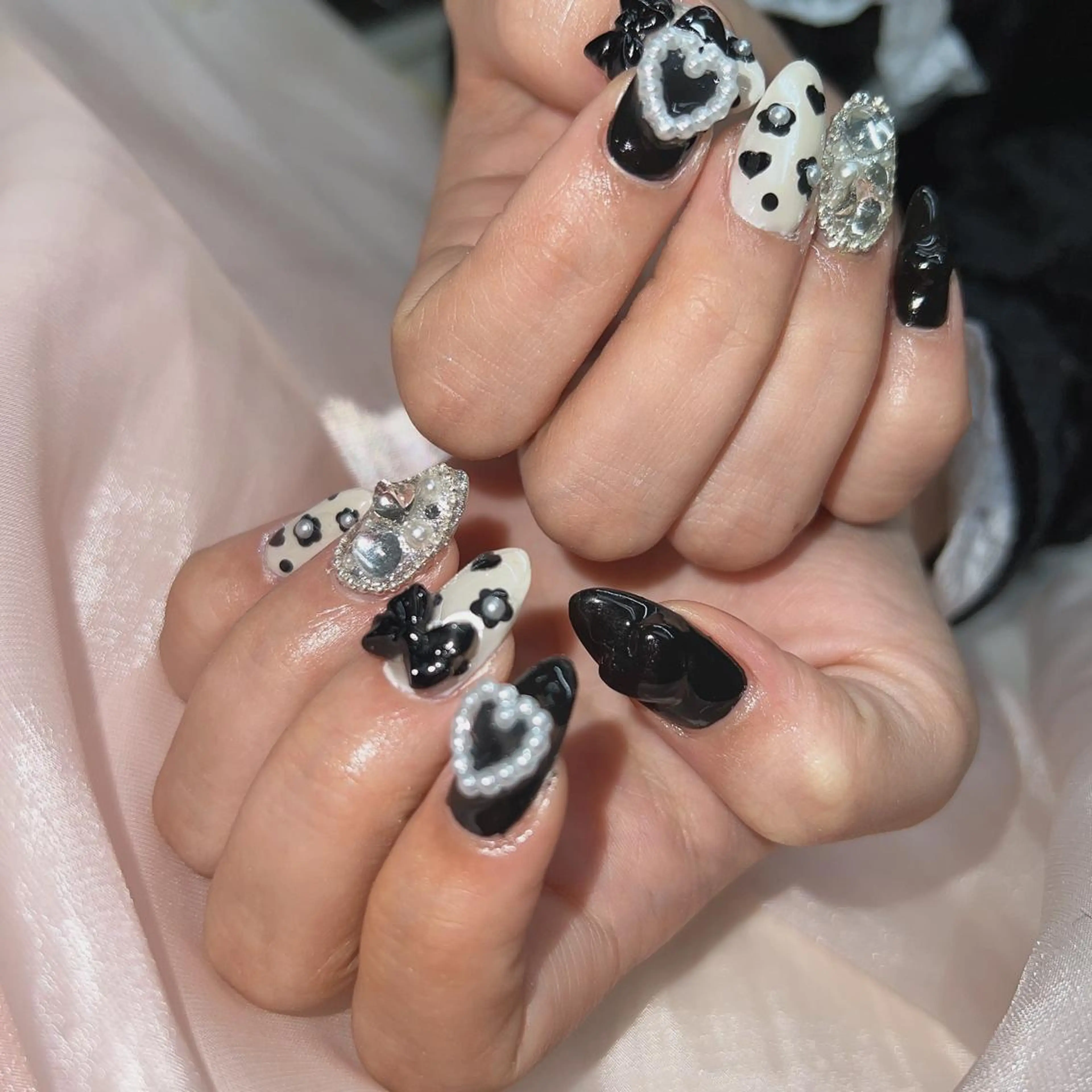 ❤️‍🔥人気NO1 ❤️‍🔥初回ソフトジェルオフ無料大きいパーツ／デザインパーツ付け放題💎😍500＋種類🔥🔥の写真