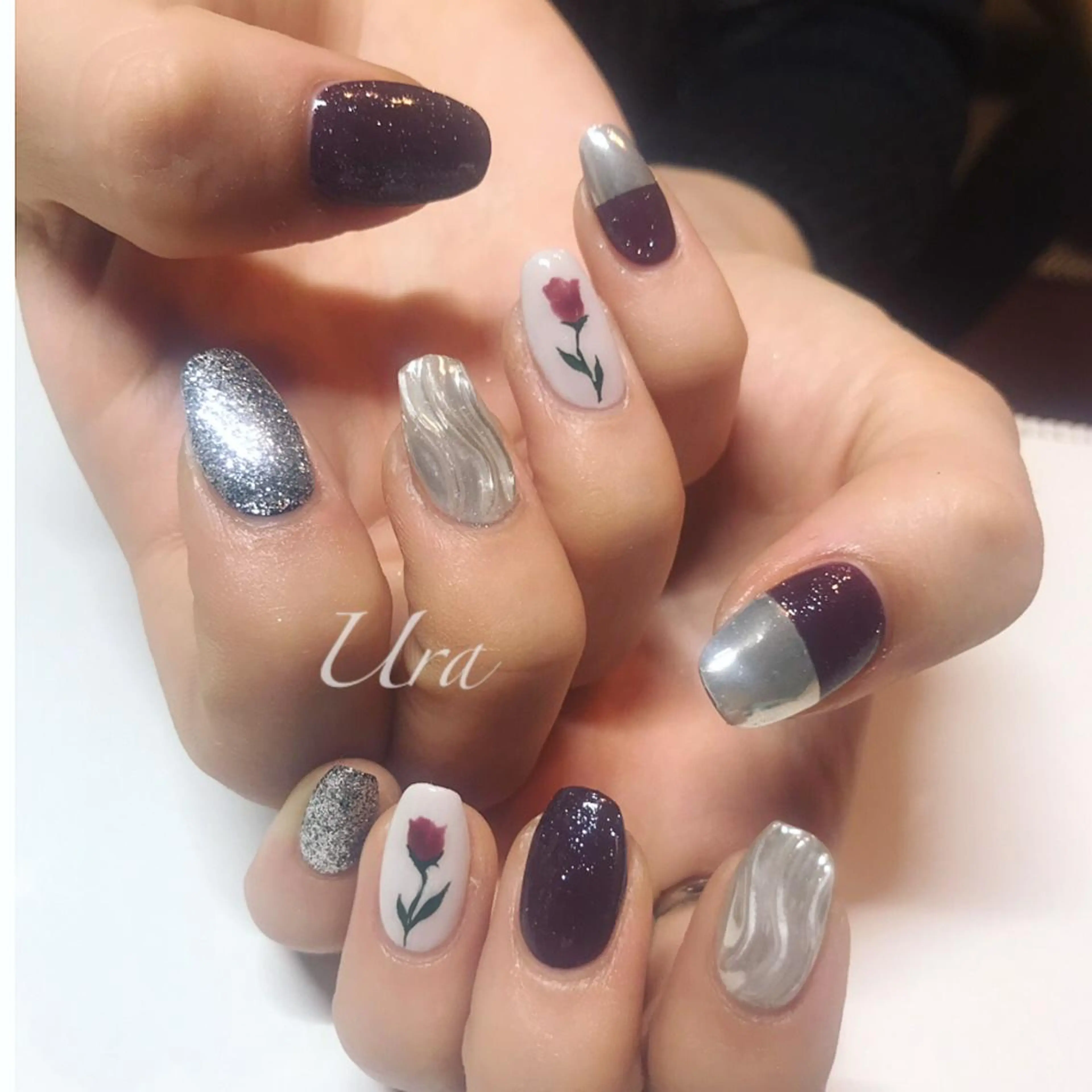 ネイル UrakoNail 《nail》のネイルデザイン