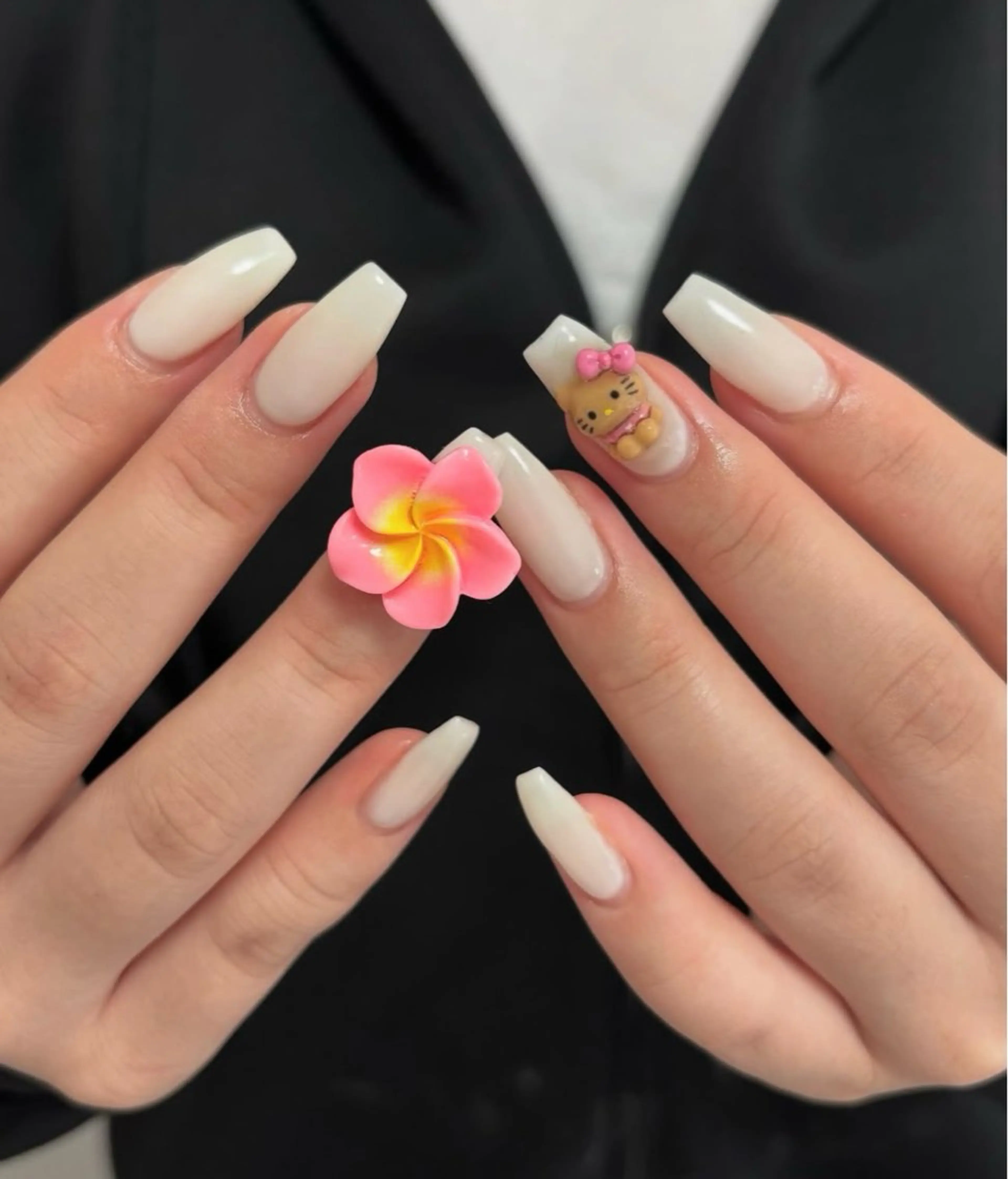 ネイル ハンドネイル BERA NAILSのネイルデザイン