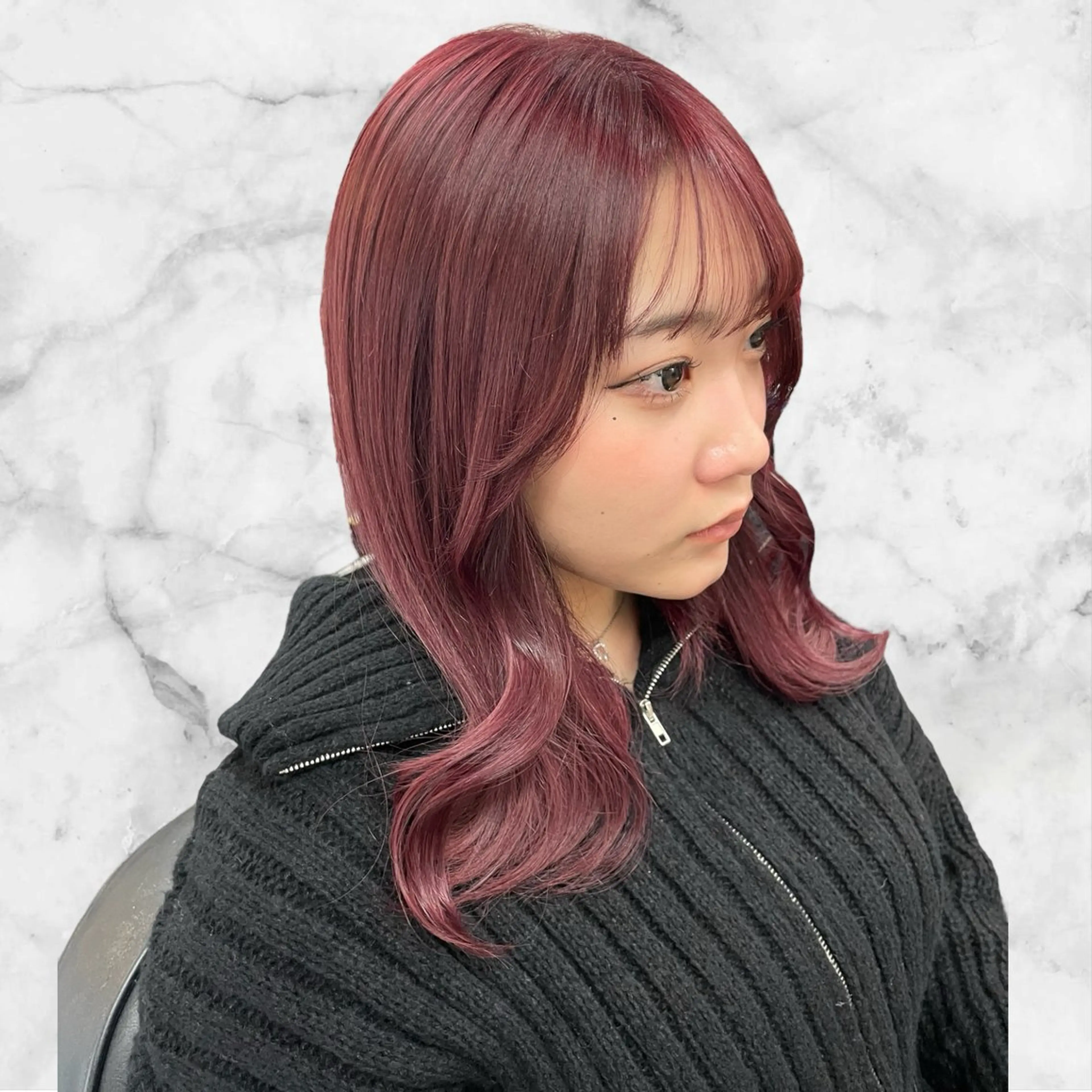 【♡2回目~3回目来店の方限定♡】根元ブリーチ+カラー✨ ※鎖骨+¥550 胸+¥1100頂いてます😖の写真