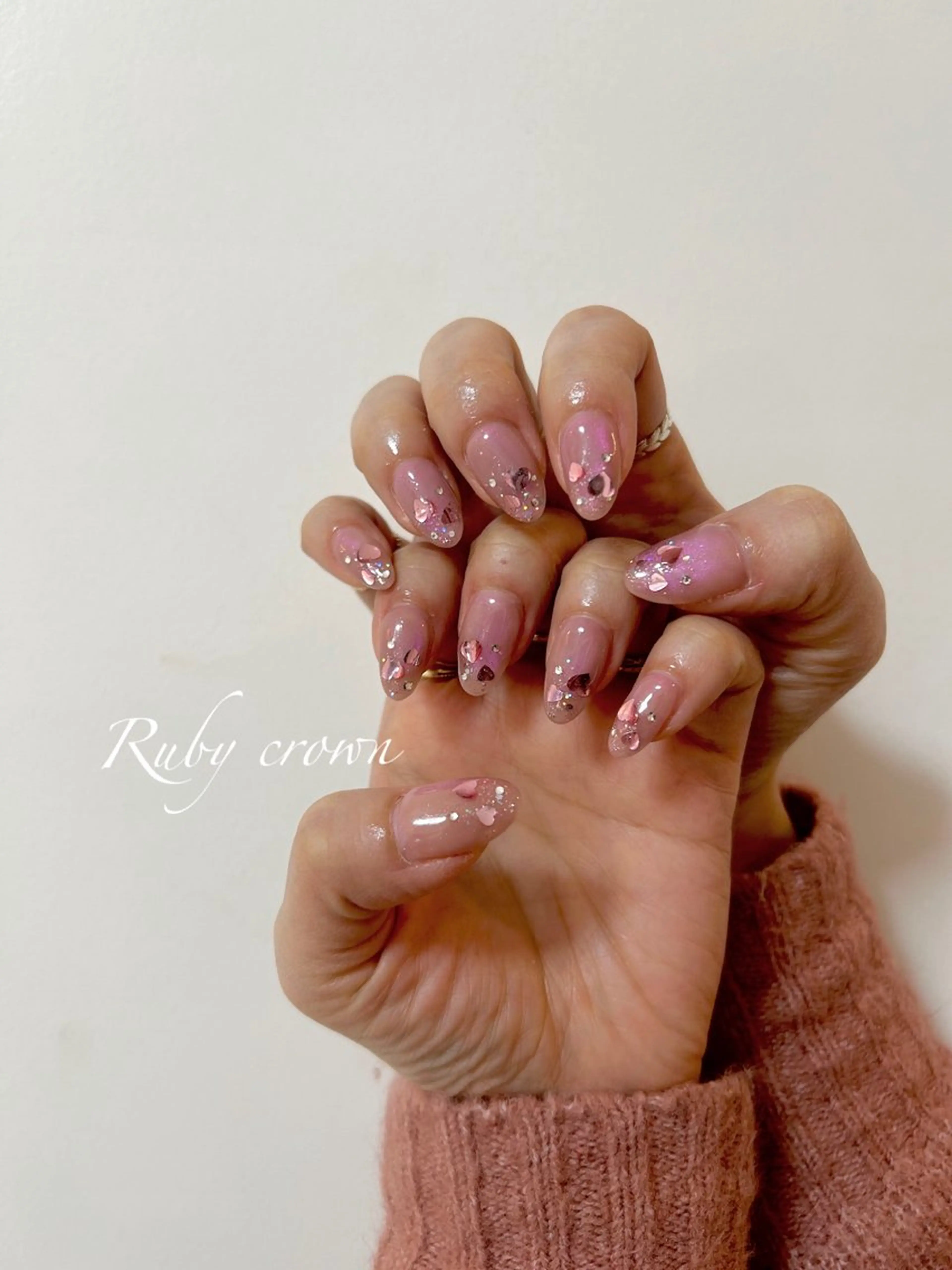 ネイル ハンドネイル Ruby Crownのネイルデザイン