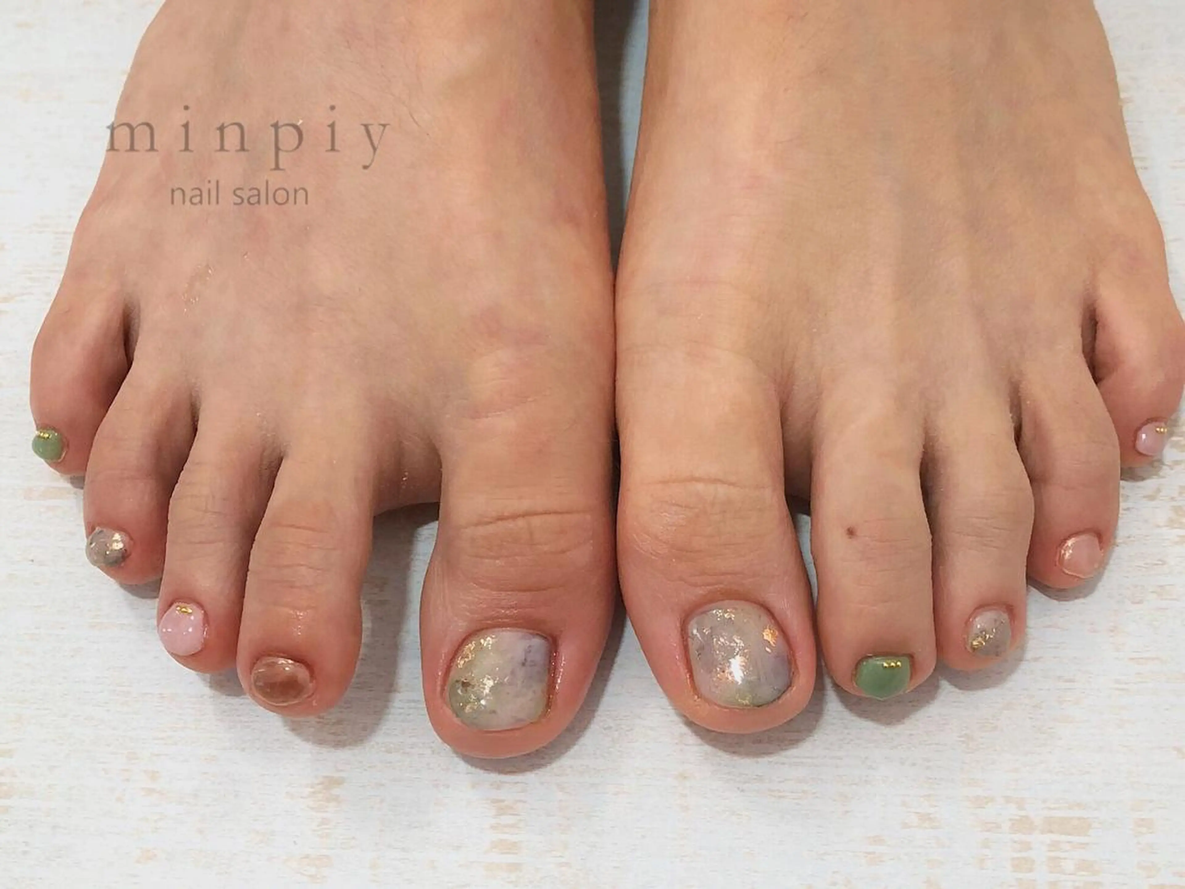 ネイル フットネイル 𖡼 yumenoのネイルデザイン