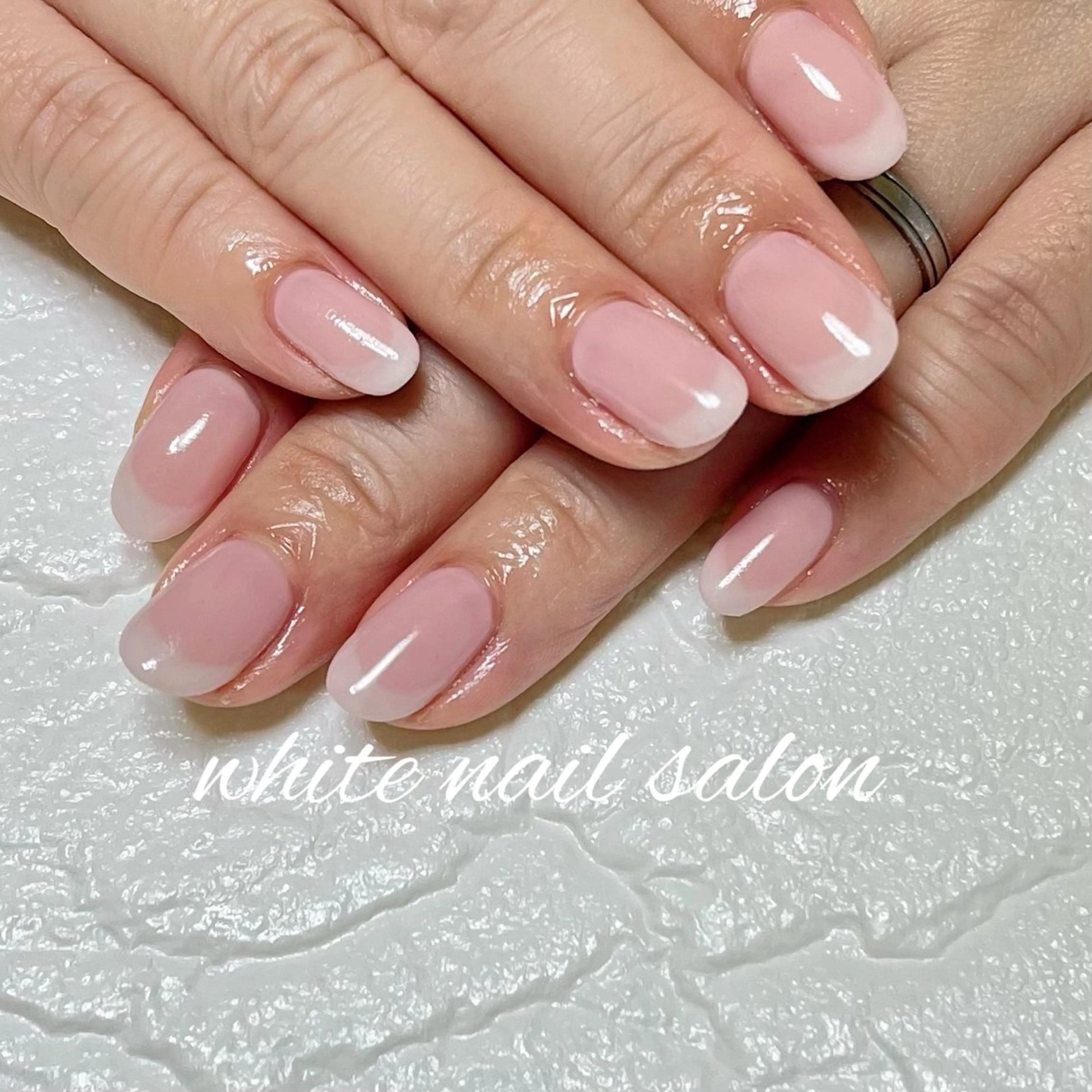 ネイル ラメ(グリッター) 持ち込み ハンドネイル white nail salonのネイルデザイン