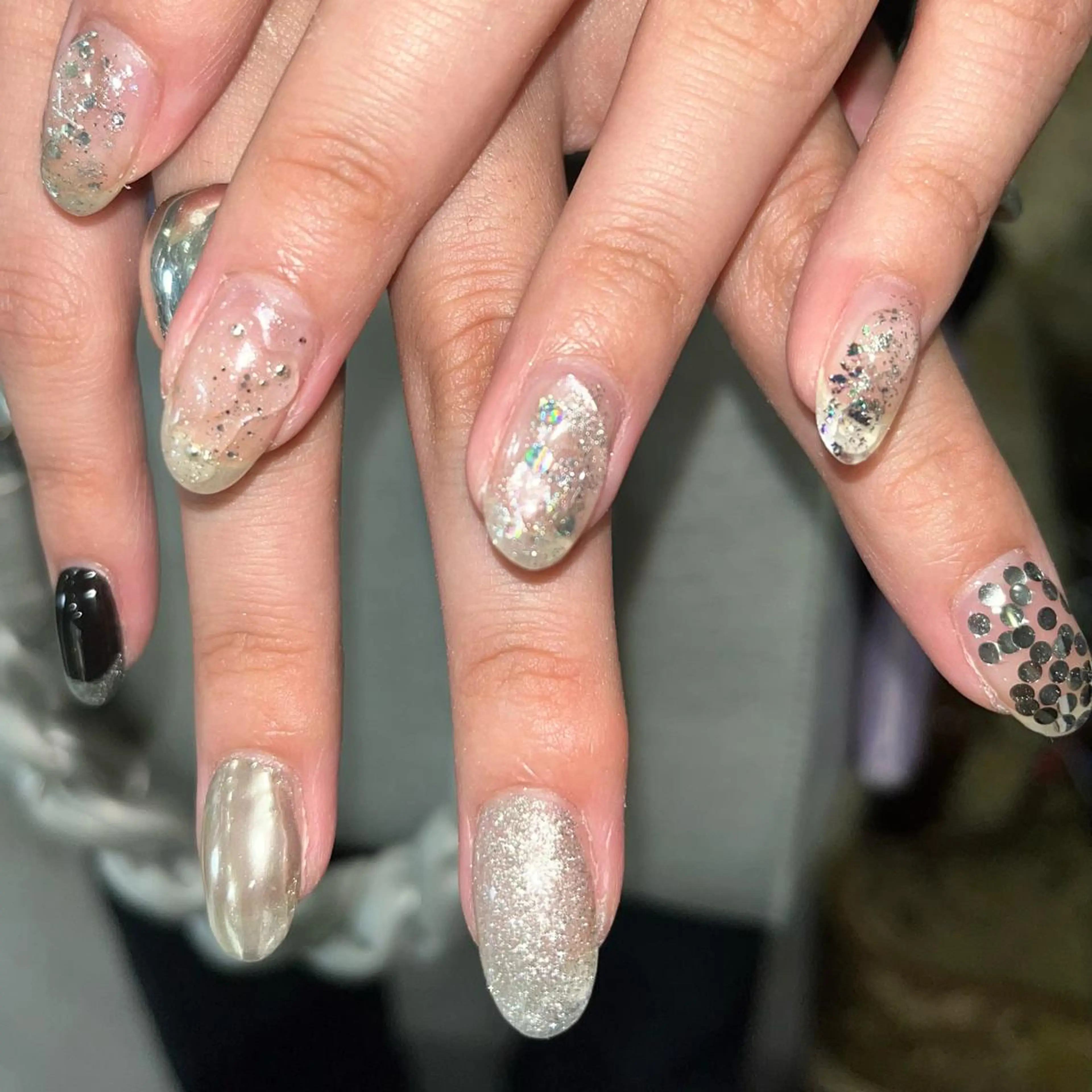 ネイル 🪐富島彩夏 /海外nail🪐のネイルデザイン