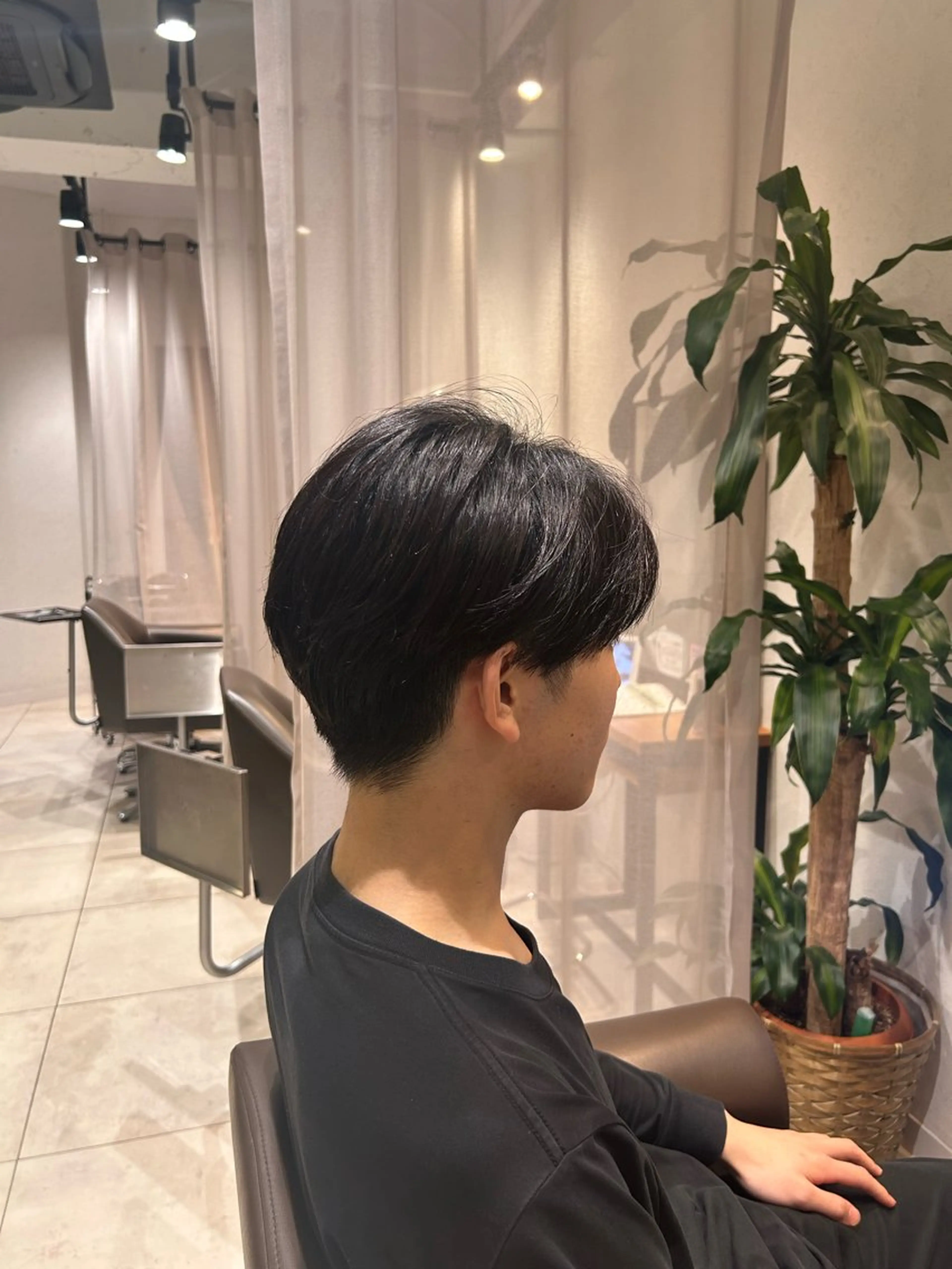 カラー メンズ 透明感カラー ヘアカラー 保坂 駿太郎のヘアスタイル