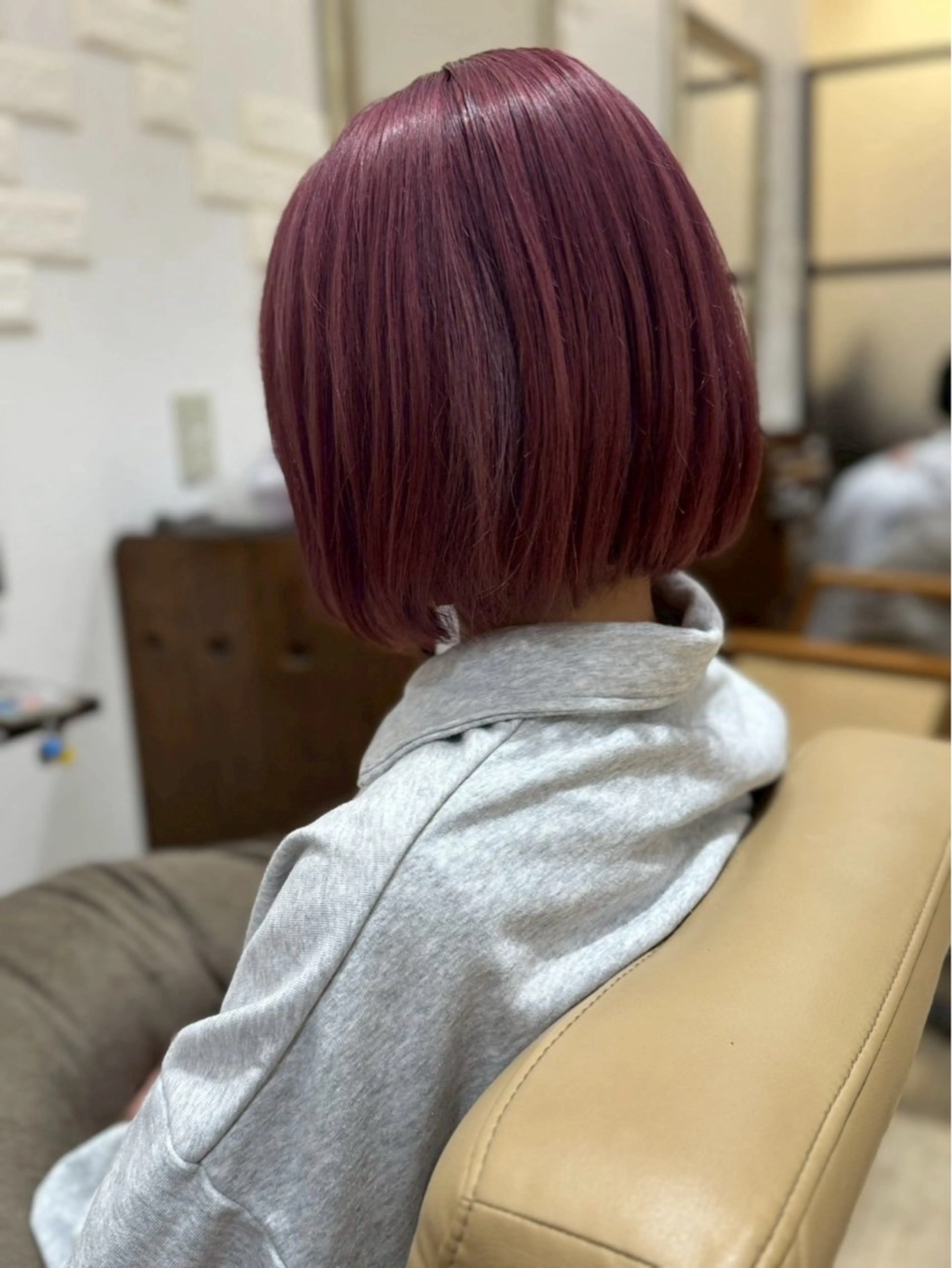 ミディアム 神谷 あいりのヘアスタイル