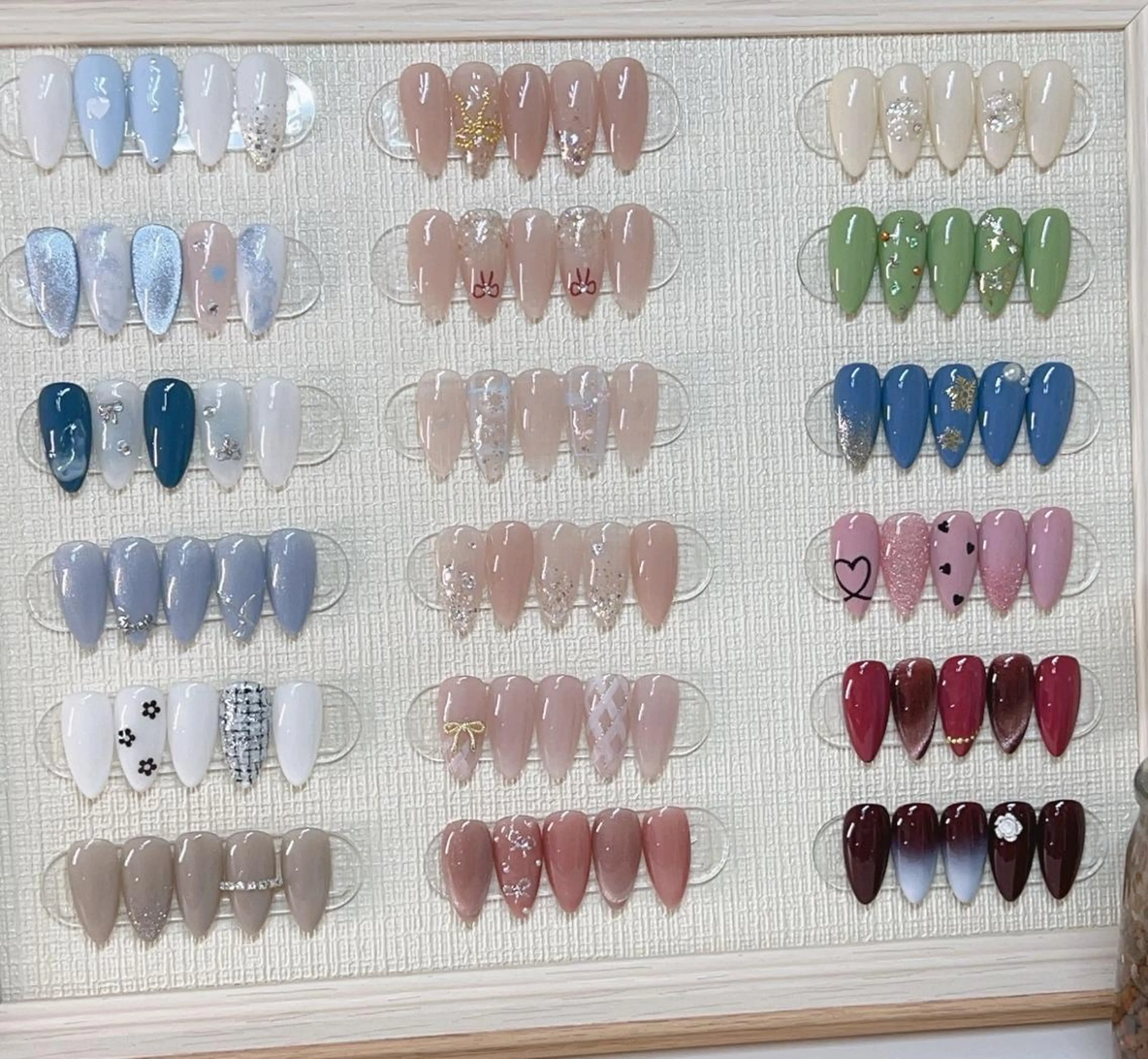 シンプルデザインデザイン新規オフ無料(カラー変更可)(パーツ変更可)の写真