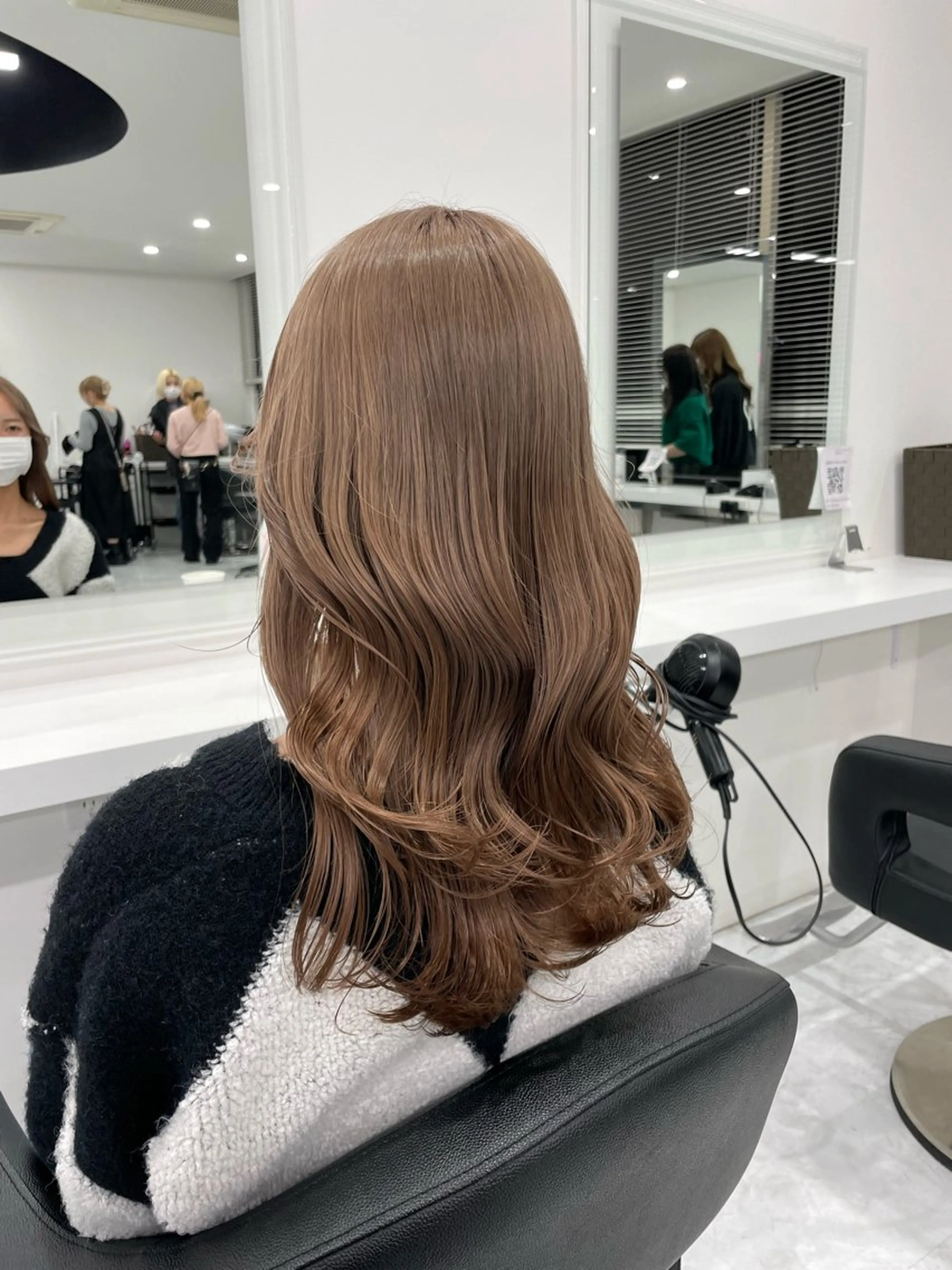 ロング 💍大人デザイン /ハイトーン♡リクトのヘアスタイル